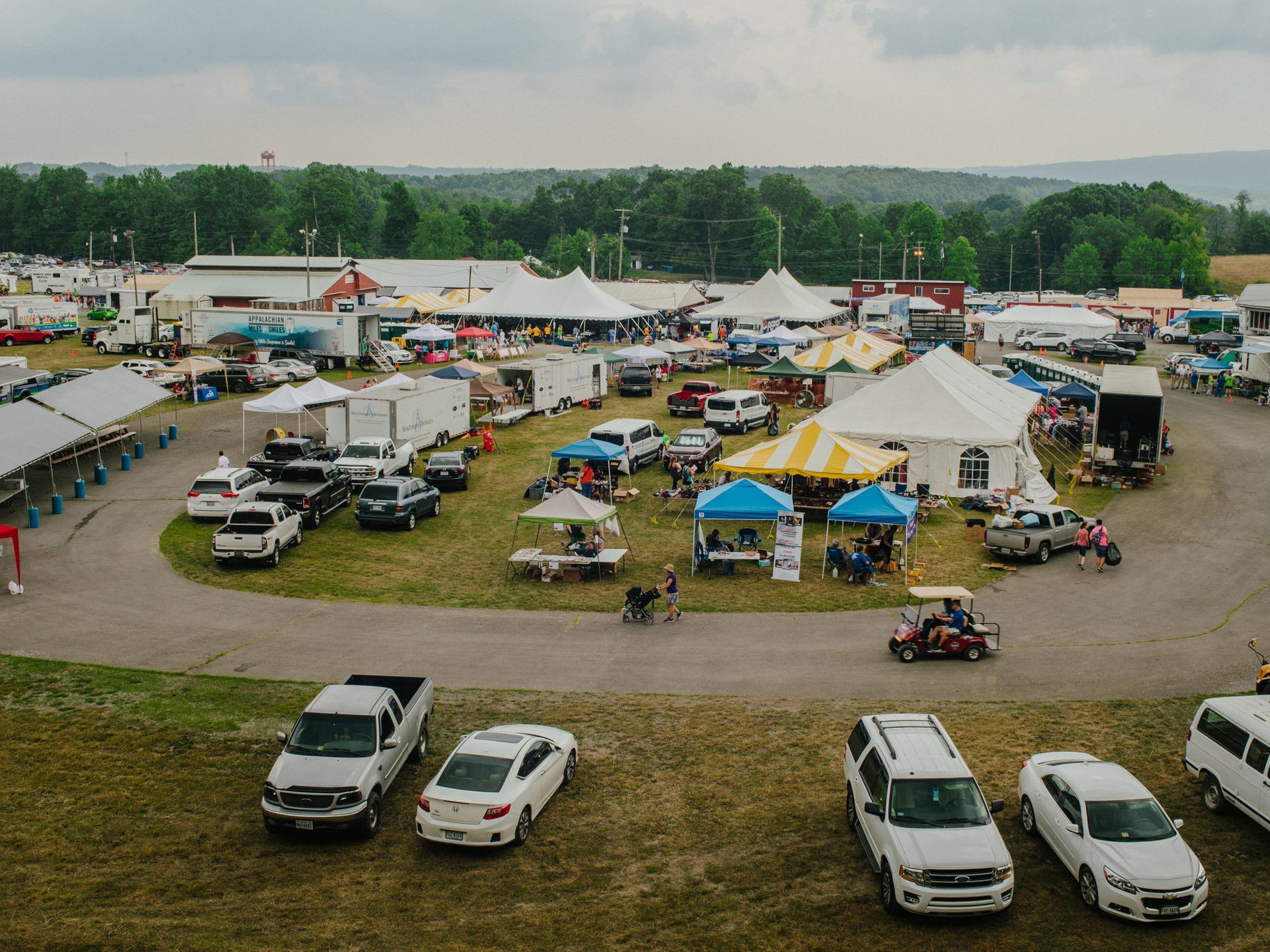 The clinic, which ended Sunday, drew more than 2,000 people over three days (Mike Belleme/The New York Times )