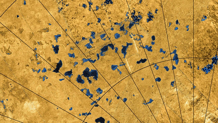 Radar images reveal lakes on Titan’s surface (Nasa)