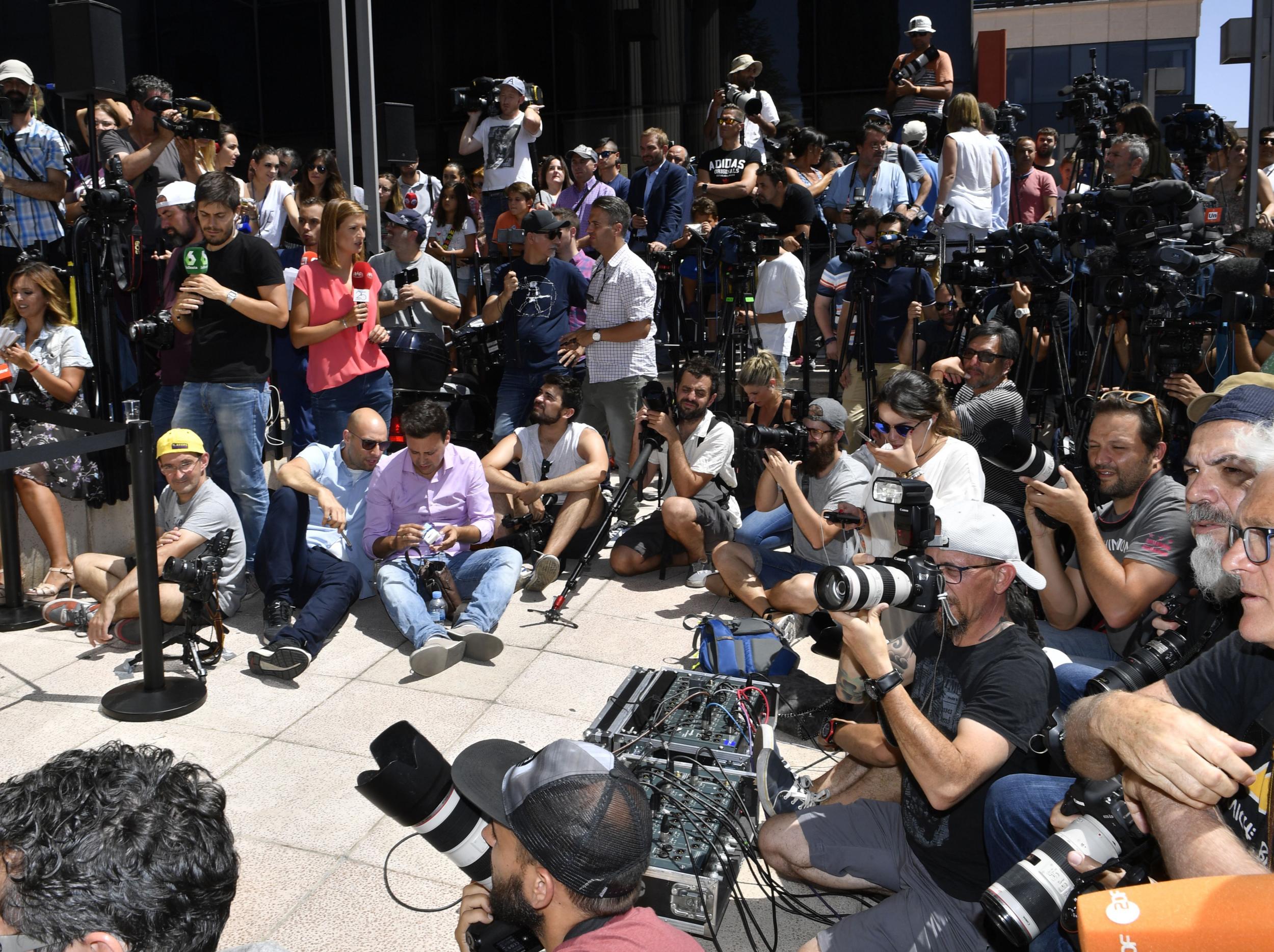 The media wait for Ronaldo to arrive