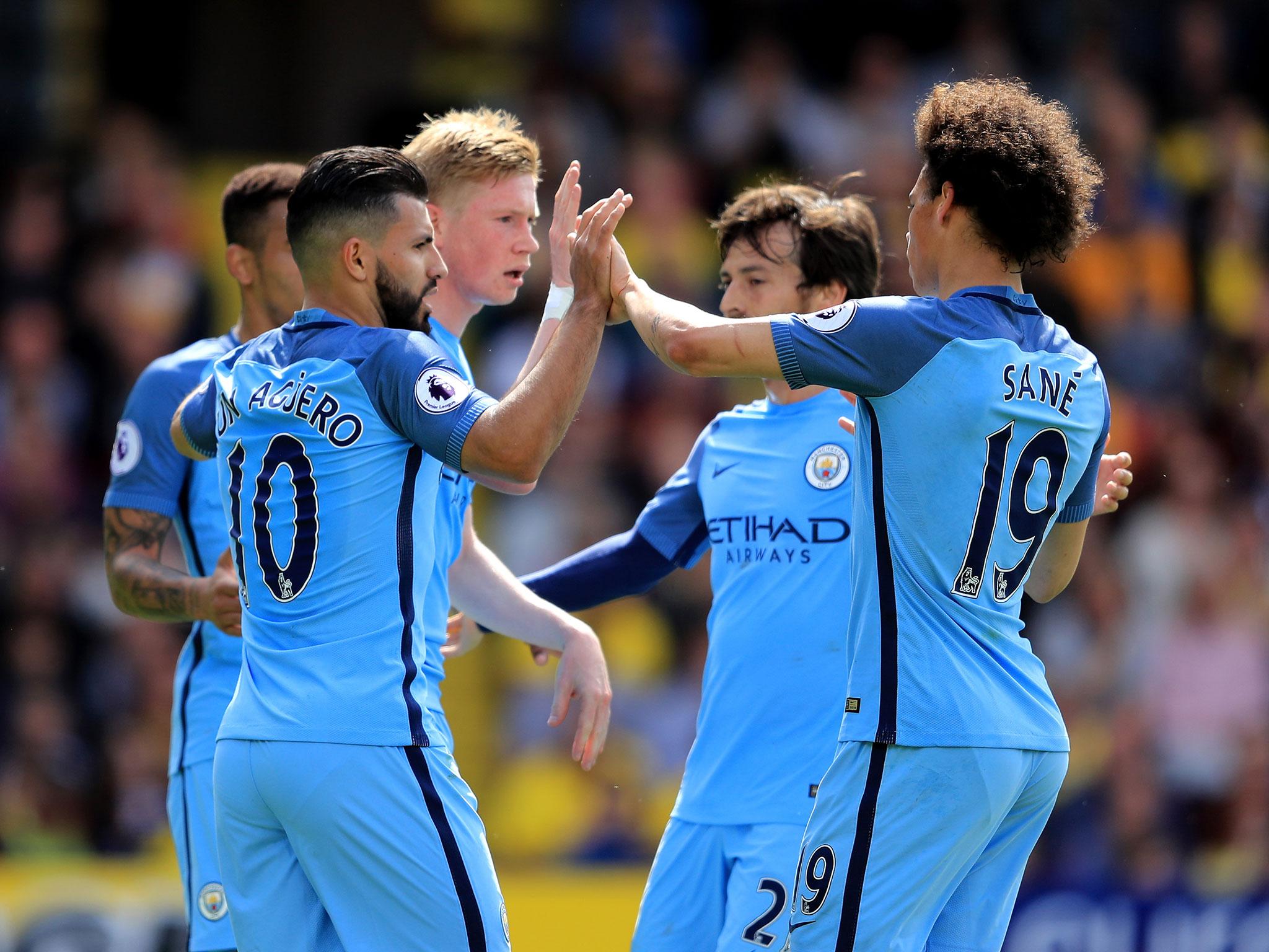 Ryan Giggs believes Manchester City are the team to beat