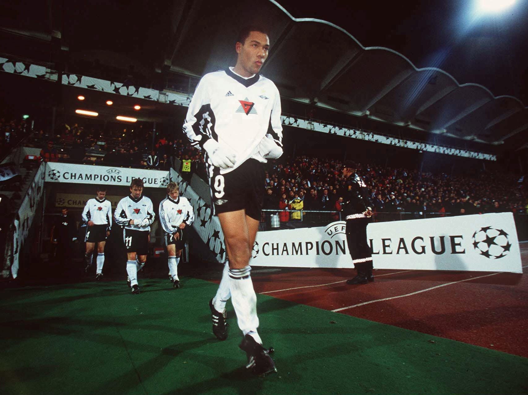 Carew was previously Rosenborg's record signing