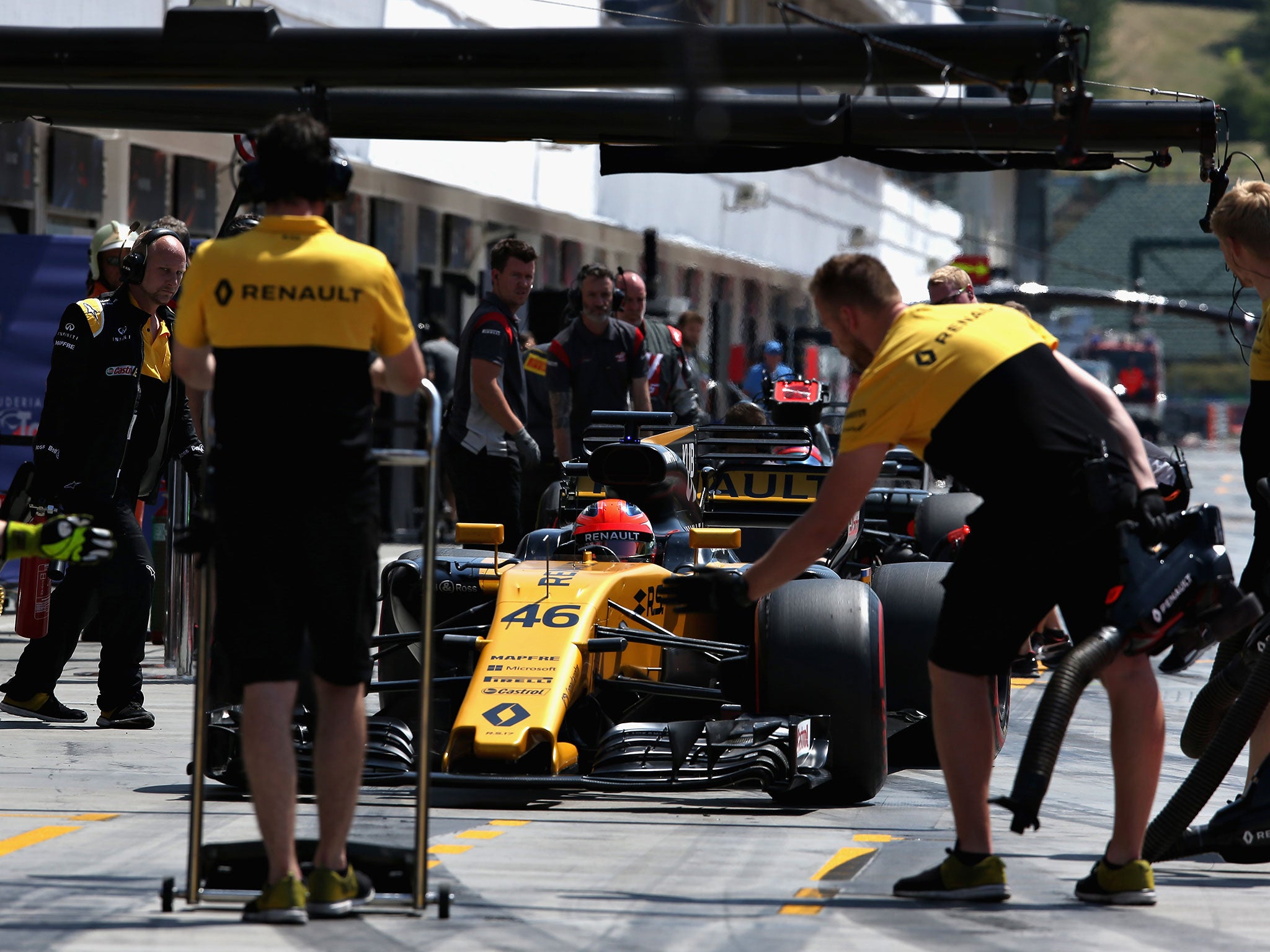 Fans and racers alike are happy to see Kubica back in the paddock