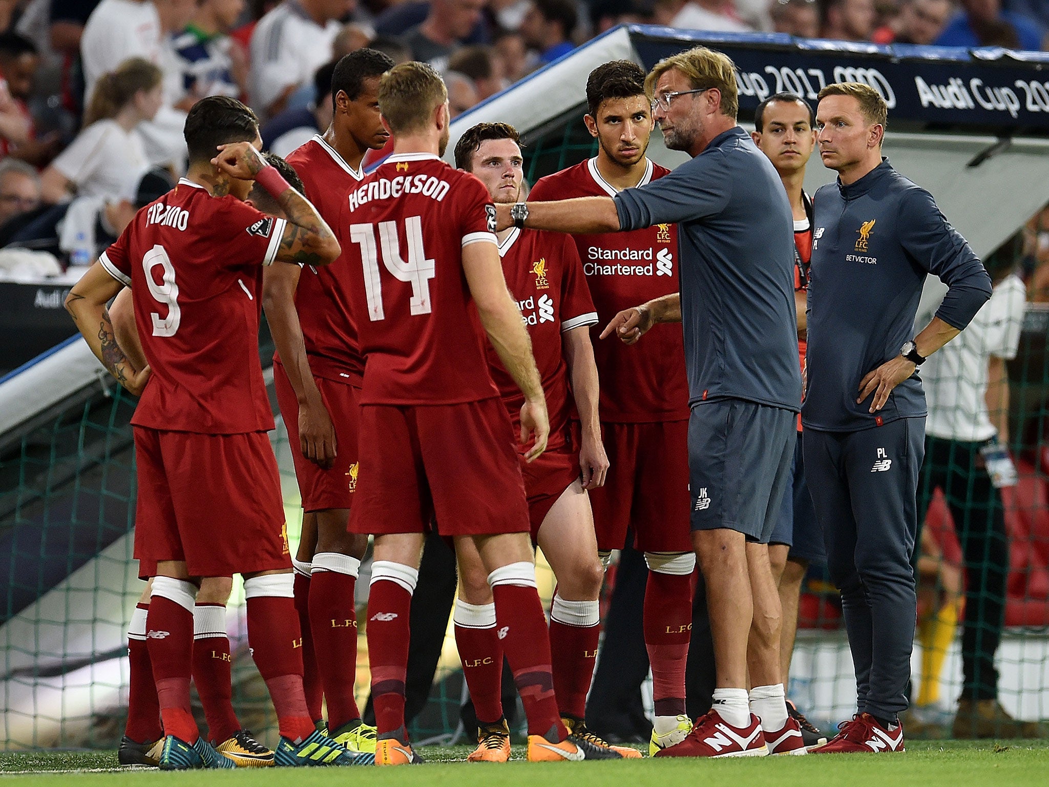 Jurgen Klopp with his men during Wednesday night's Audi Cup final in Munich