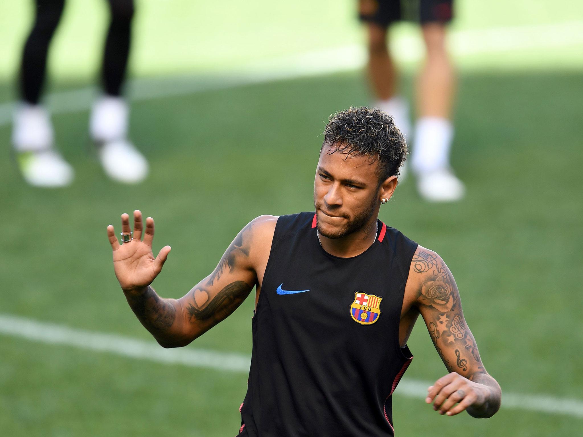 Neymar moves to PSG as the world's most expensive signing in football history