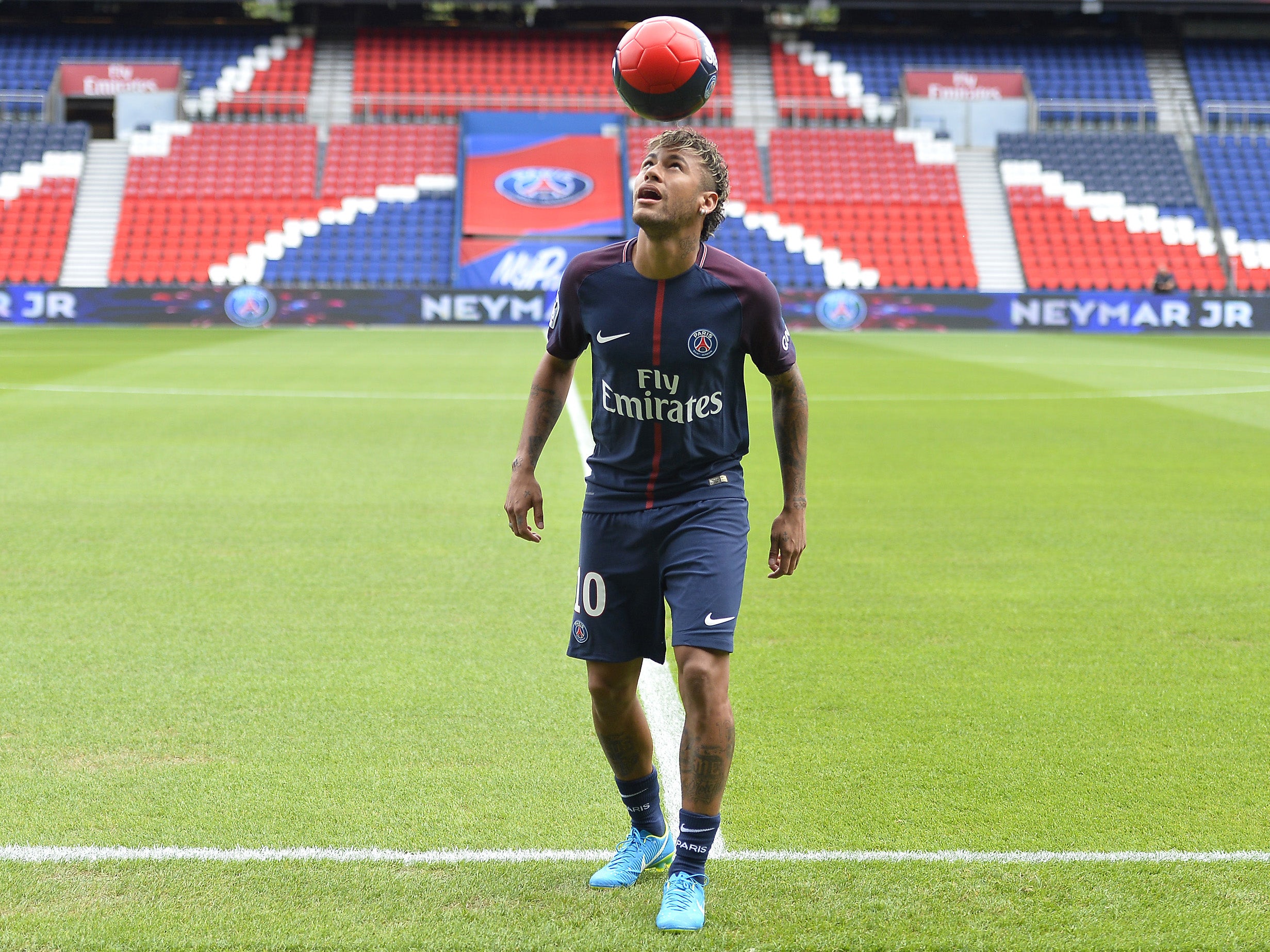 Neymar will have to wait until next week to make his debut for PSG