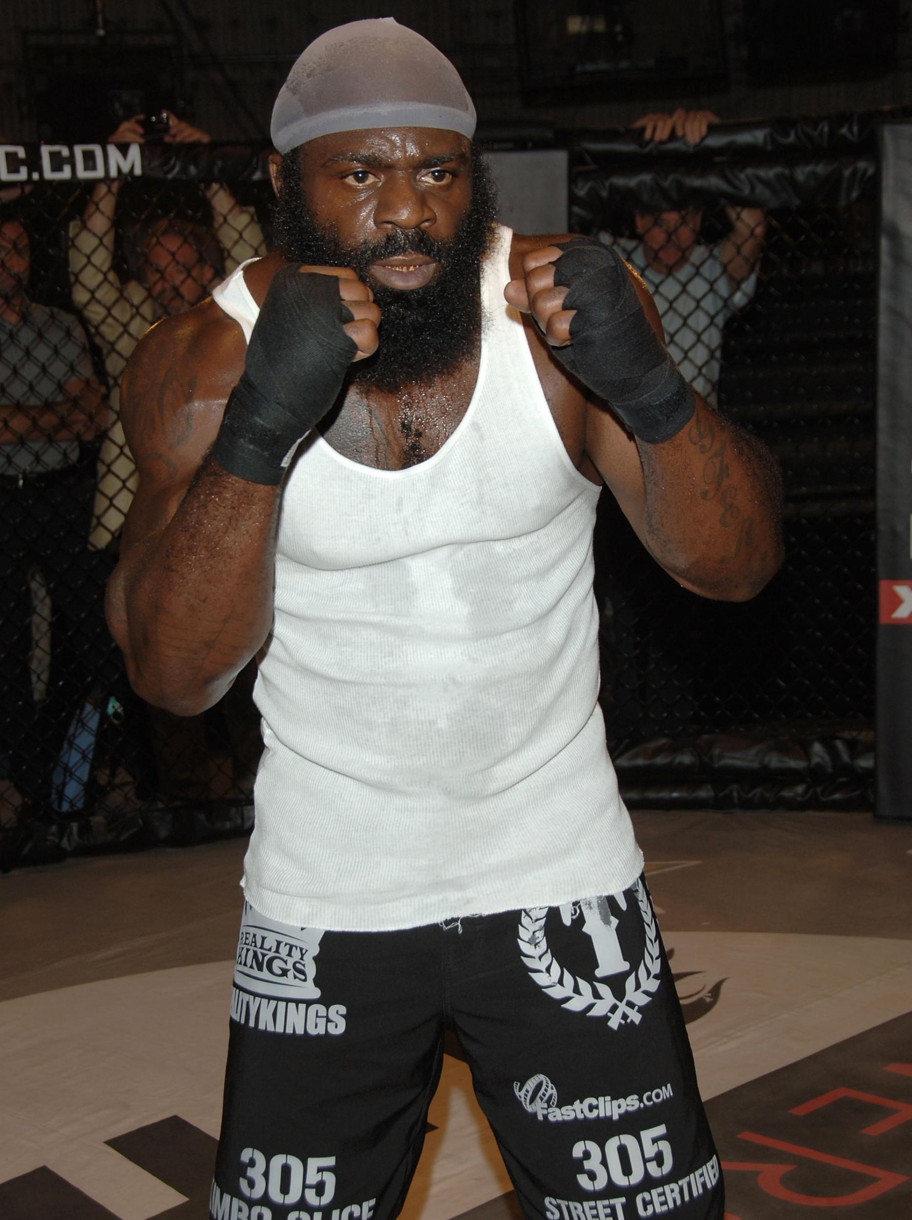 Kimbo also tried his hand in professional MMA