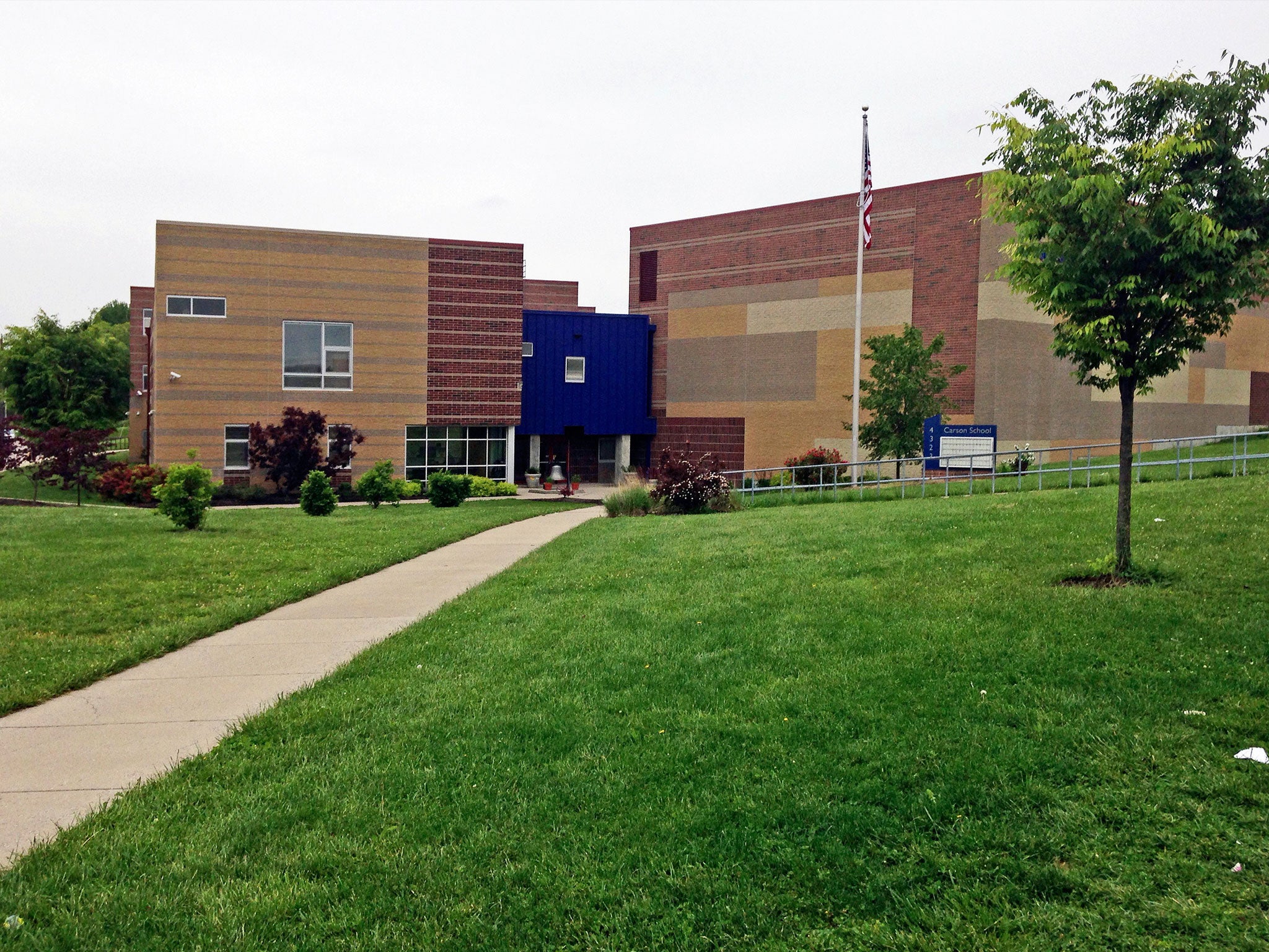 &#13;
Carson School, an elementary school in Cincinnati, which the youngster attended &#13;