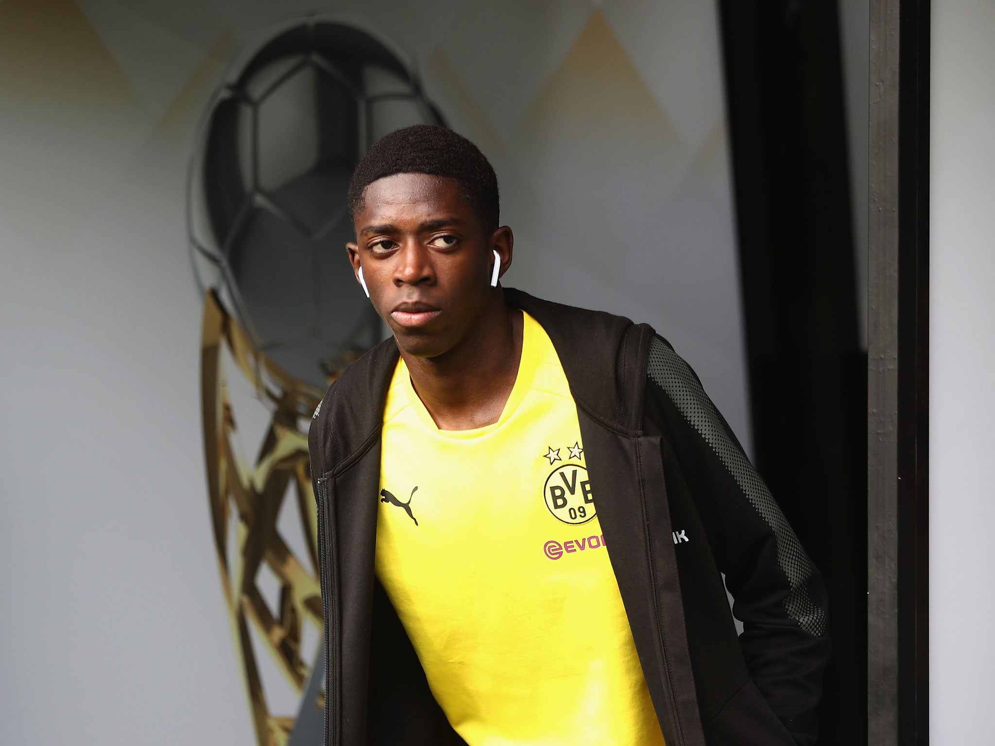 Barcelona are close to signing Ousmane Dembele