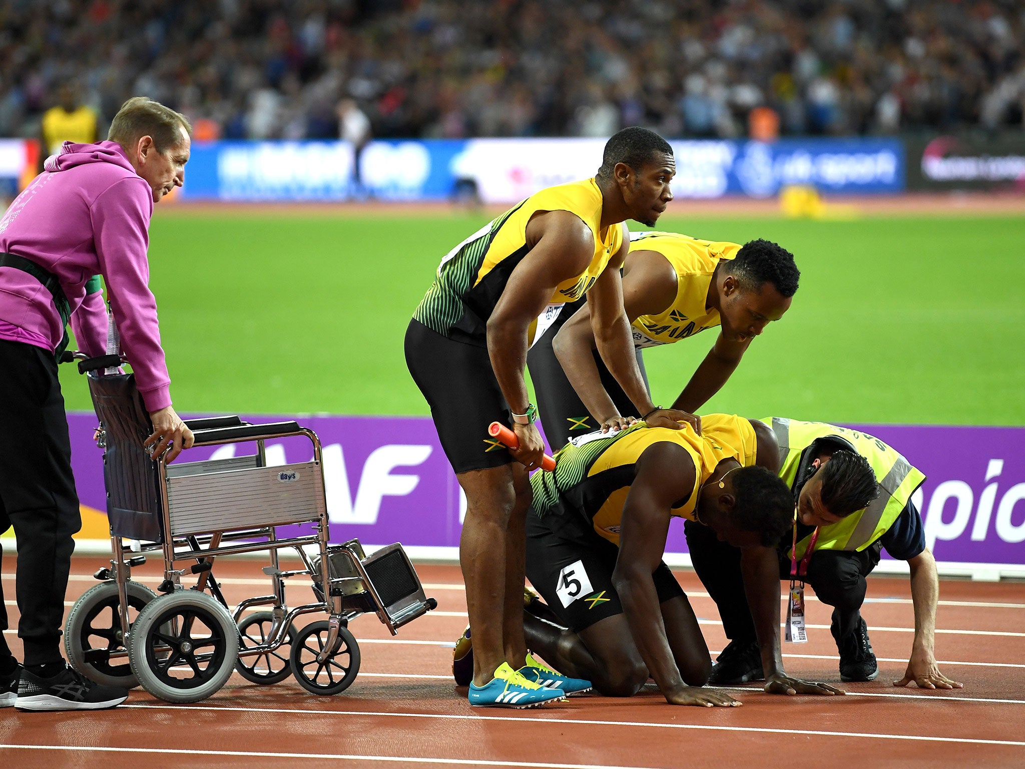 Bolt's teammates also believe the pre-race delayed caused his injury