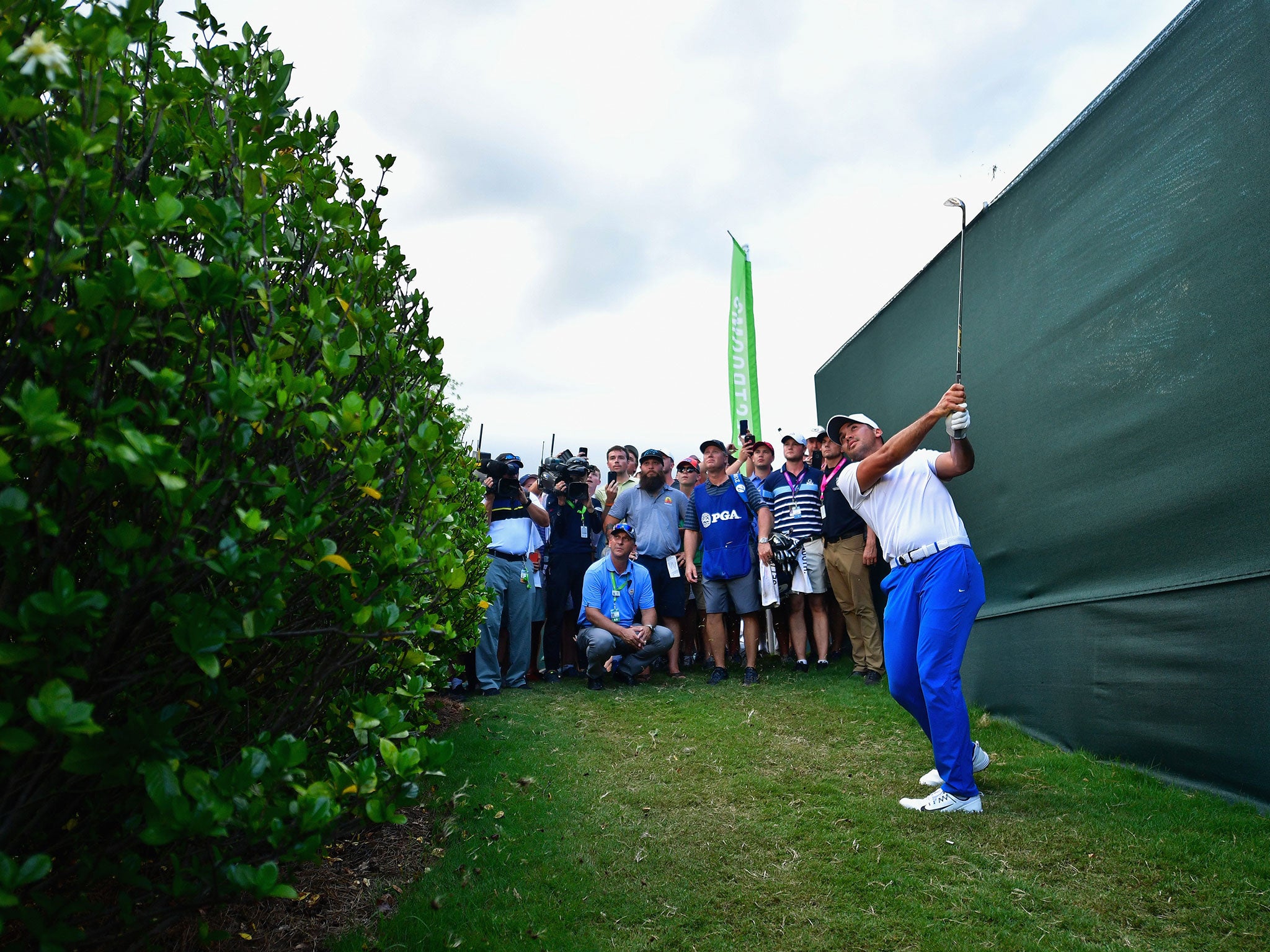 Jason Day quadruple-bogeyed the 18th hole after finding difficulty off the fairway