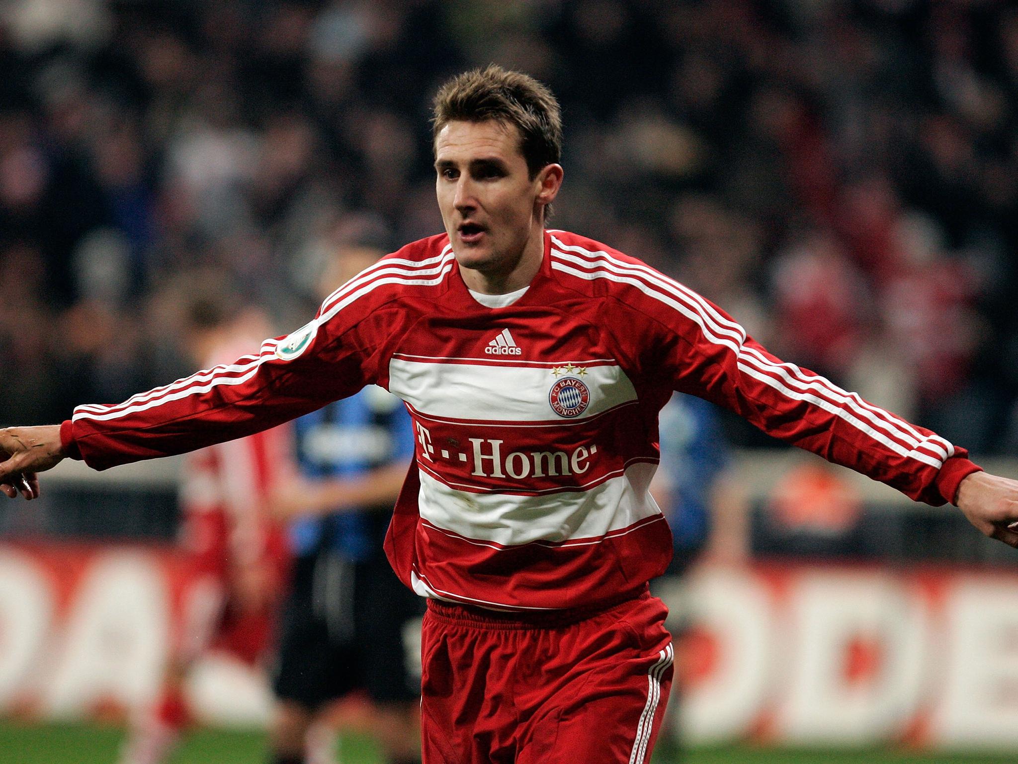 Few will remember a game in which Germany’s all time record goalscorer didn’t score. 71 goals for his national side saw him become a hero for millions of Germans. To this day not a single player has scored more goals at the World Cup than him. 
I took a measly £10m to lure Klose to Bayern. A figure especially impressive as it was right after he was top scorer at the World Cup. 
To put that in perspective, James Rodriguez, the top scorer at the 2014 World Cup, was signed the next season for £54 m. A 540% increase.