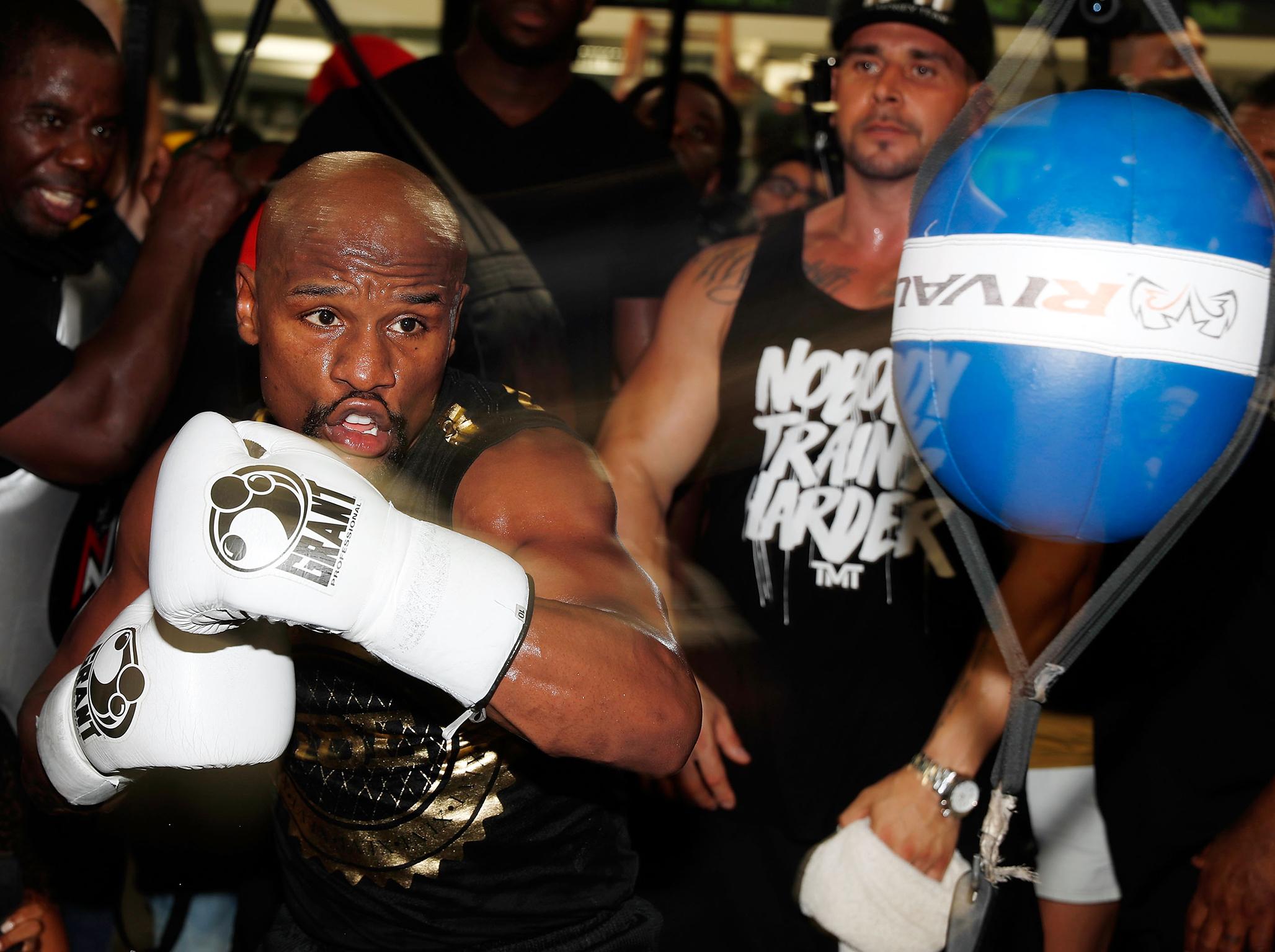 Mayweather's career earnings are set to top $1bn (Getty)