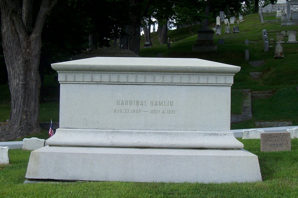 Much of ‘Pet Sematary’ was filmed in Mount Hope Cemetery