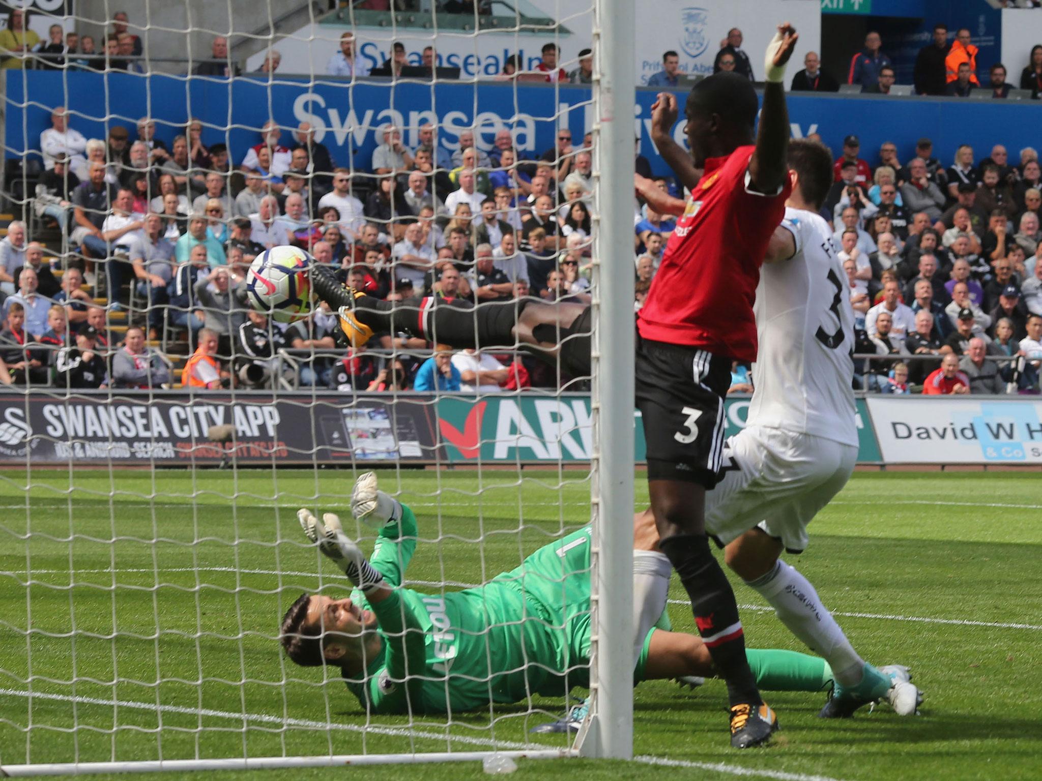 Unlucky to concede from Bailly after a sublime save from Pogba’s header. Helpless for United’s second and third goals.