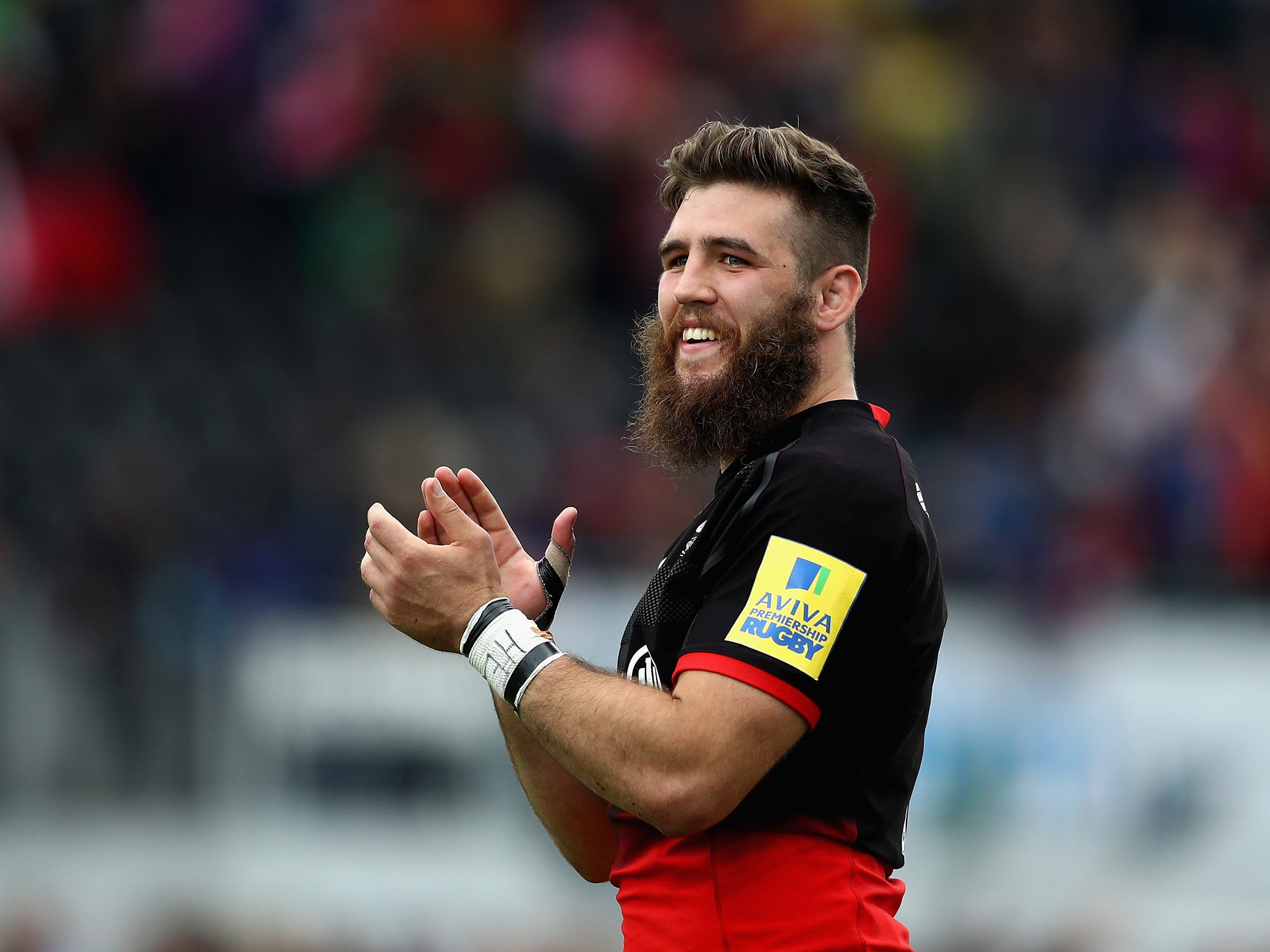 Will Fraser announced his retirement from rugby due to a knee injury