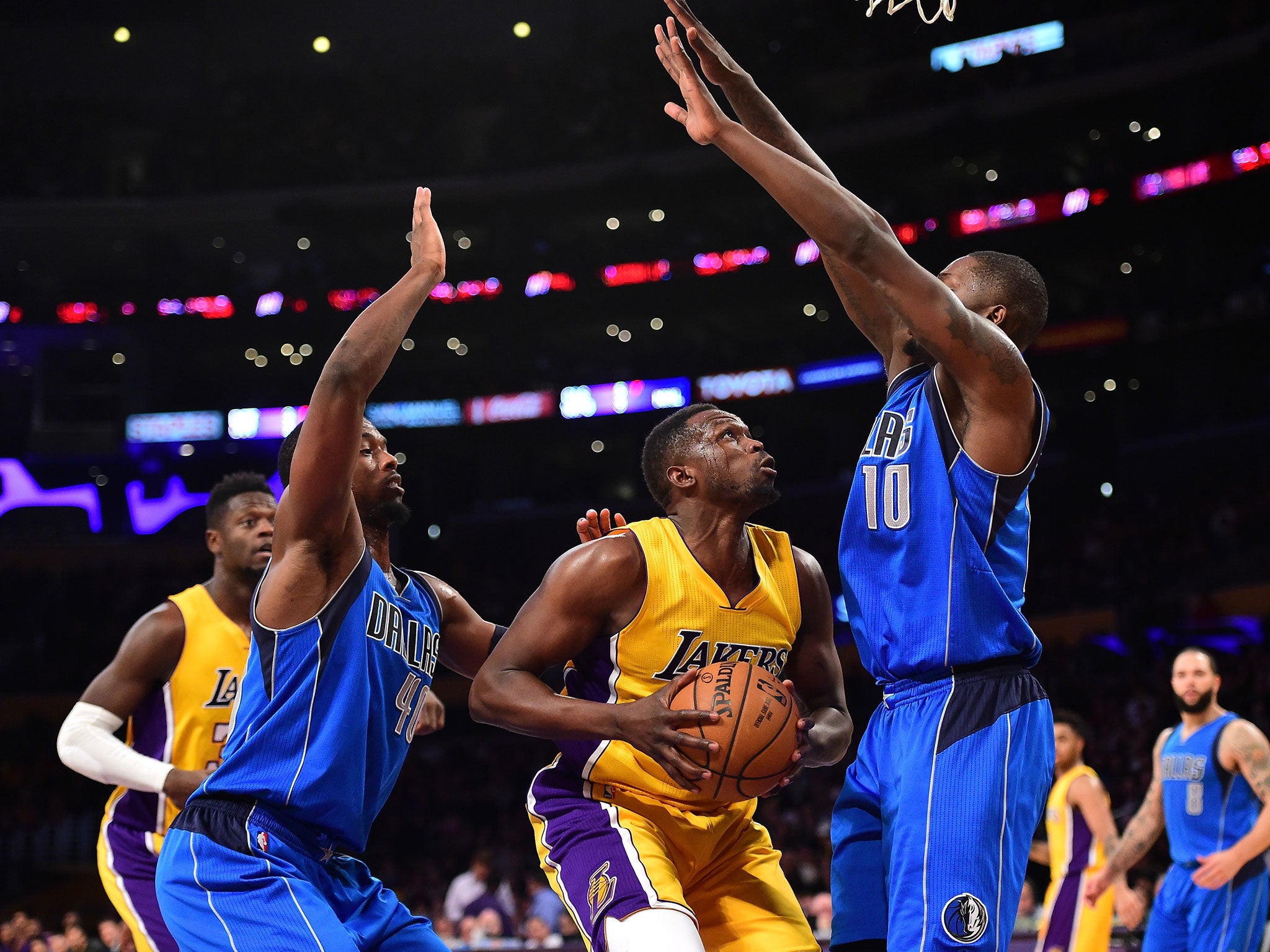 Luol Deng in action for the Los Angeles Lakers