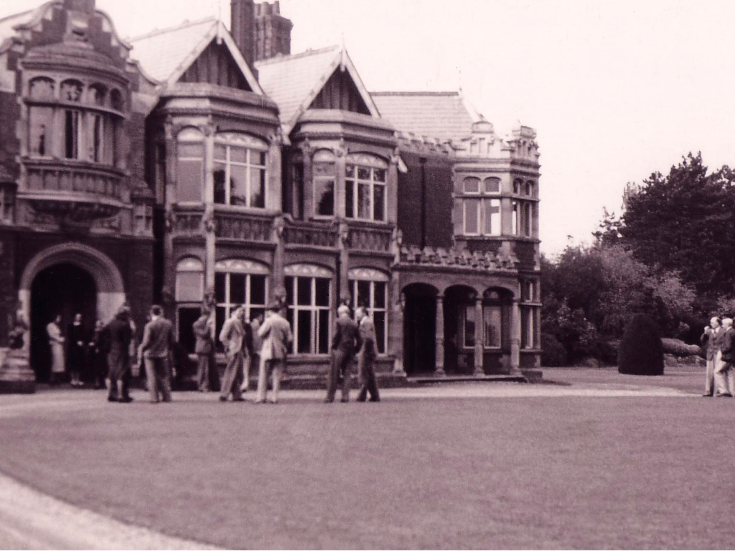 August 1938: members of MI6 and the Government Code and Cypher School check on Bletchley Park’s suitability as a secret codebreaking base (GCHQ)