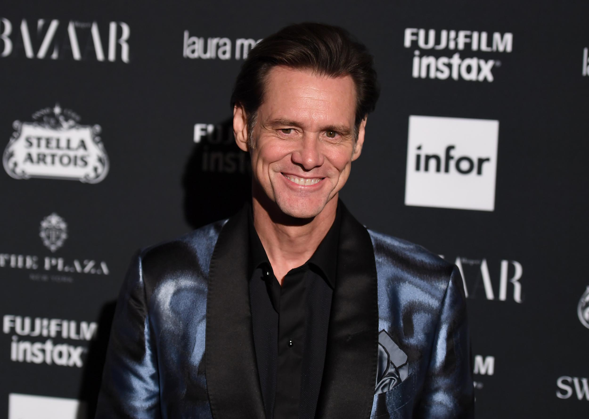 Twitter users accused Carrey who has almost 18 million followers on the social media platform of 'shaming' Ms Sanders