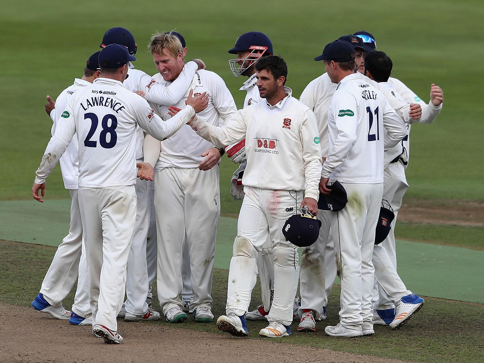 Essex celebrating beating Warwickshire on Thursday