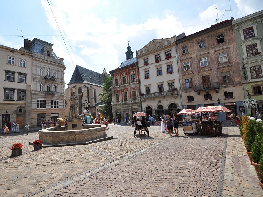 Rynok Square is the heart of the city, with plenty of restaurants and bars