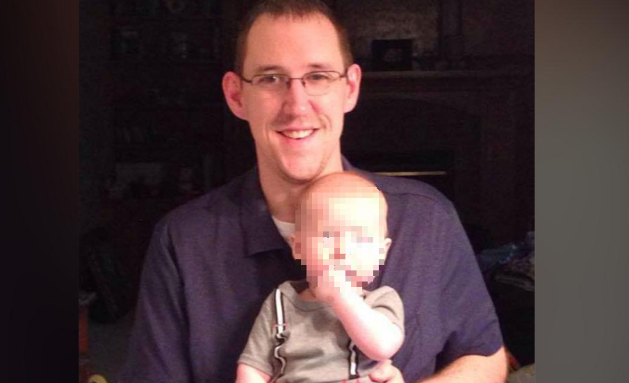 Eric Ringenberg hid his family's phones before setting the house on fire.