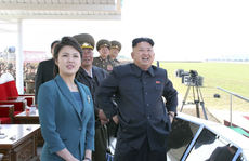 The mysterious life of Kim Jong-un's wife, Ri Sol-ju, who probably has 3 children and frequently disappears from the public eye