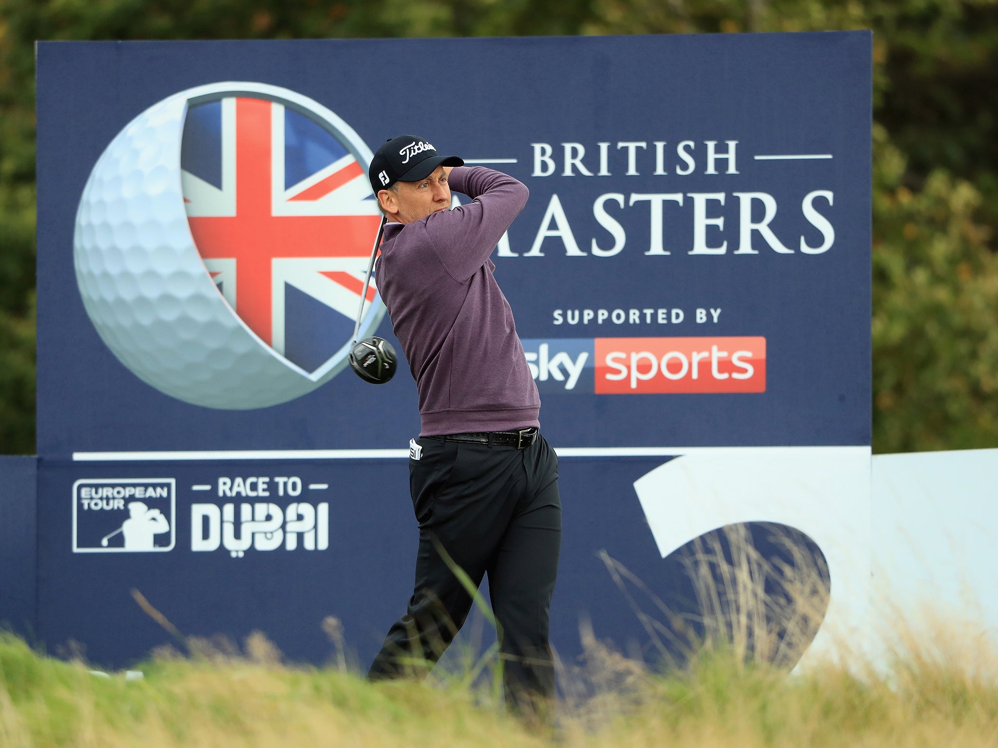 Poulter remains in the hunt for his first victory in five years