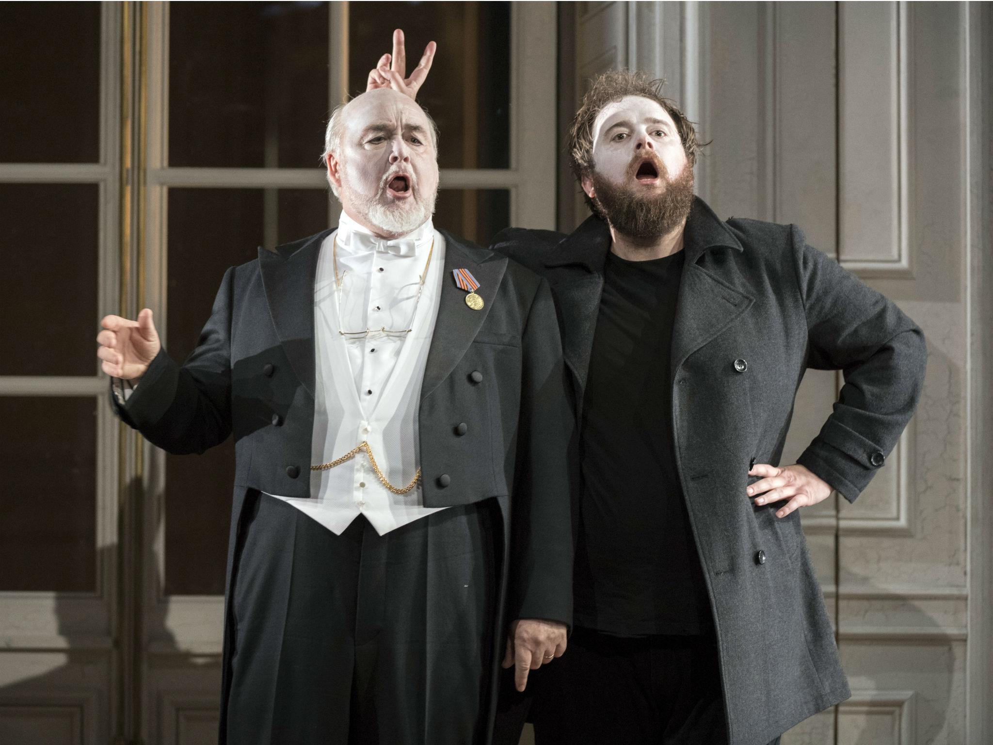 Kim Begley as Polonius and Allan Clayton as Hamlet in Glyndebourne's opera 'Hamlet'