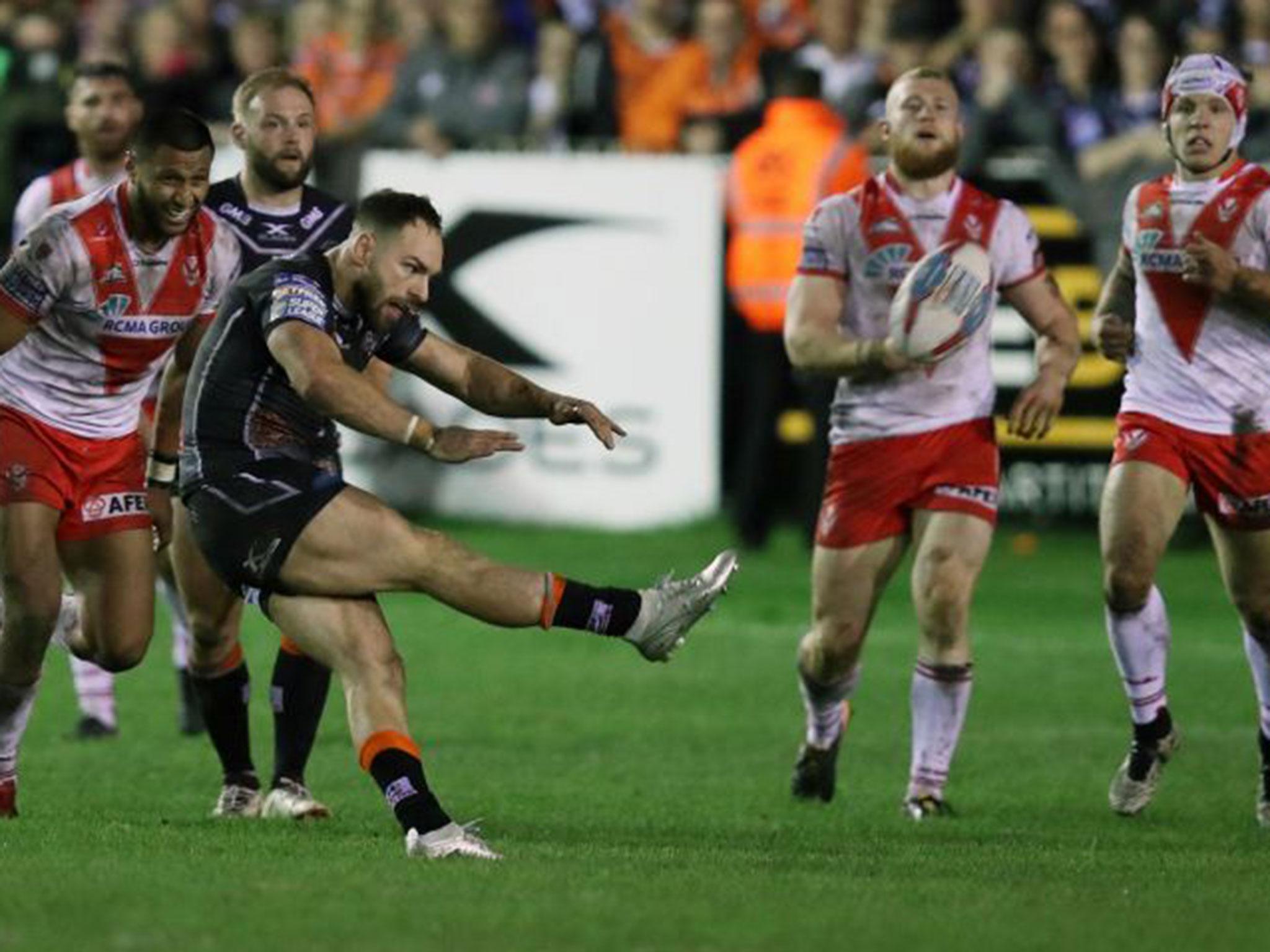 Gale kicking Castleford to success against St Helens