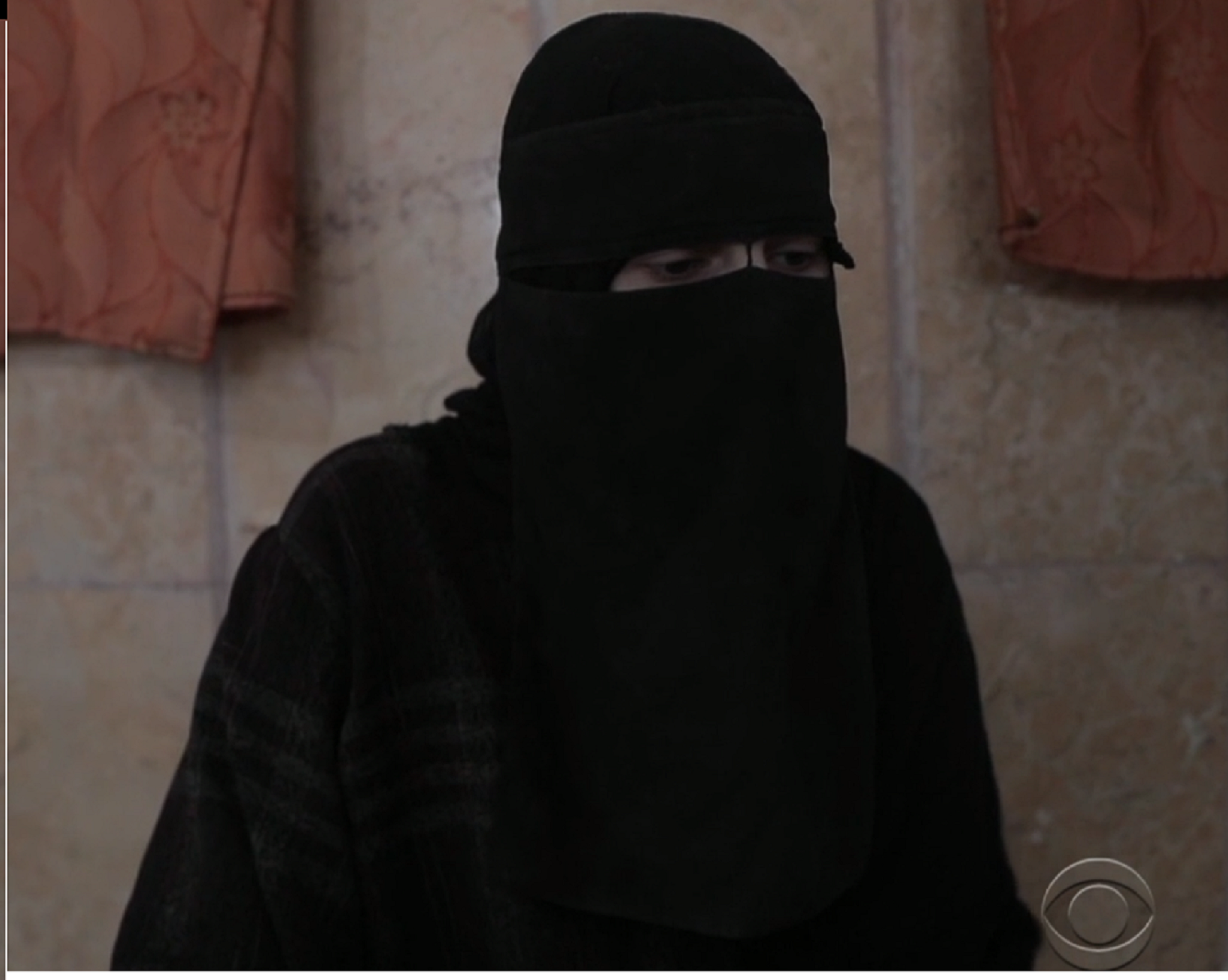 A 15-year-old American girl says she was forced to join Isis by her father