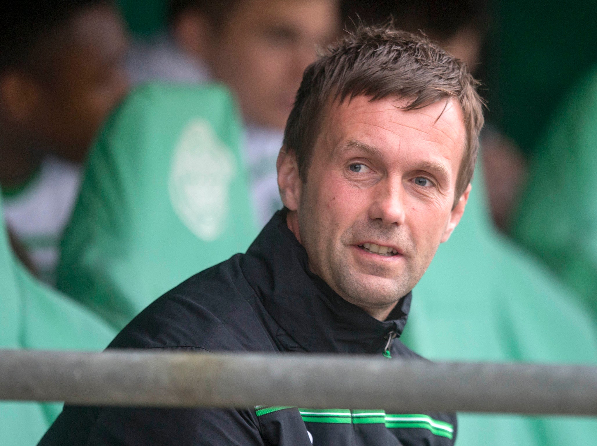 Deila stripped off to motivate his team