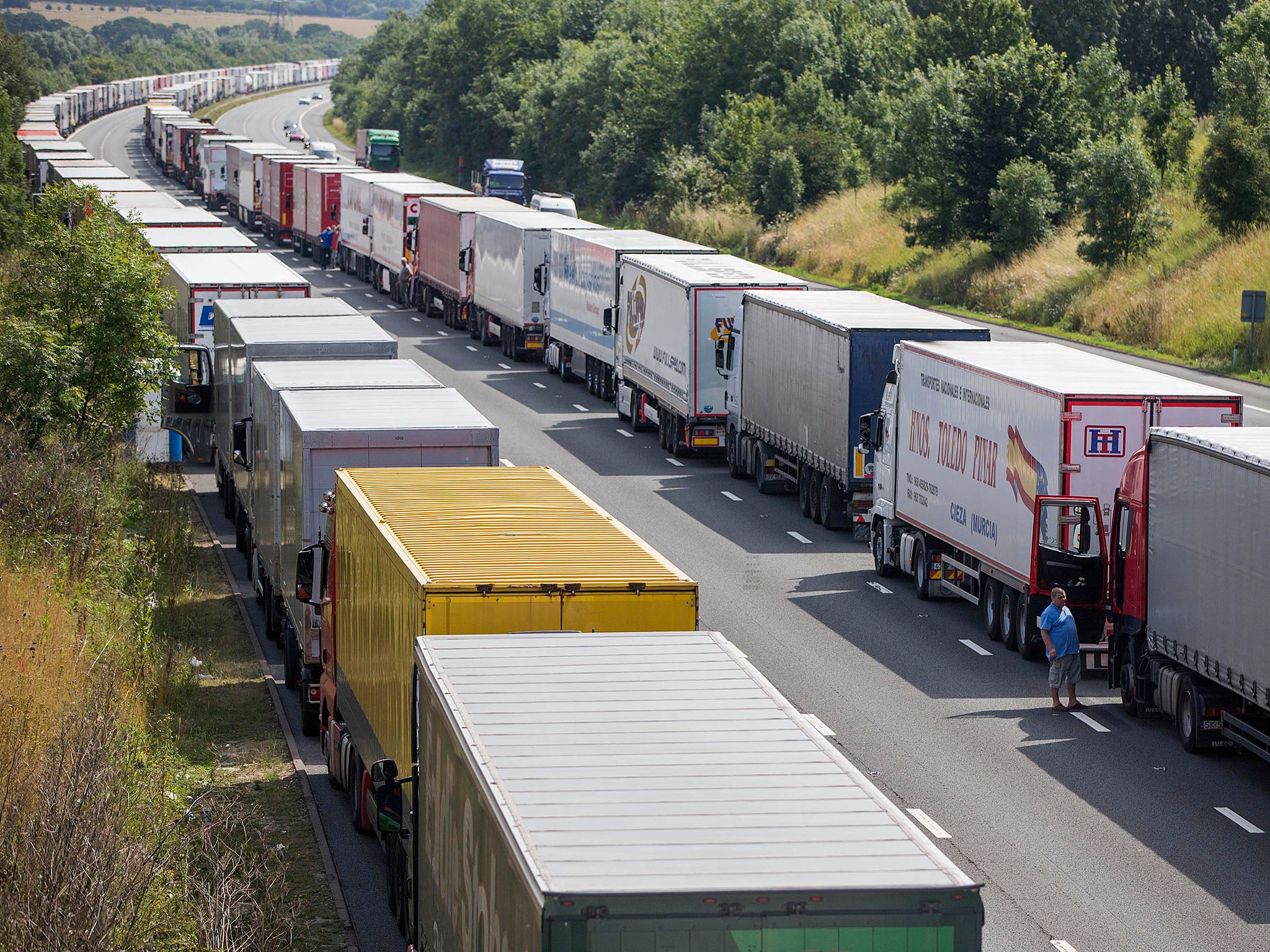 Delays at Dover rapidly create scenes like this, which risk becoming the new normal after Brexit