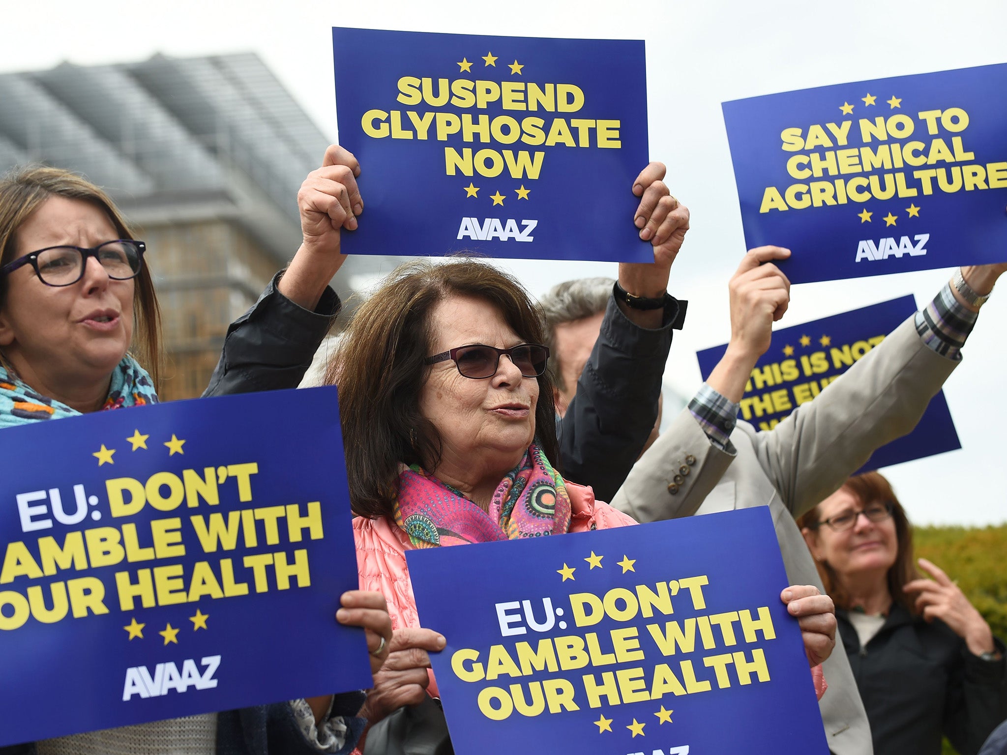 Anti-glyphostate protesters in Brussels