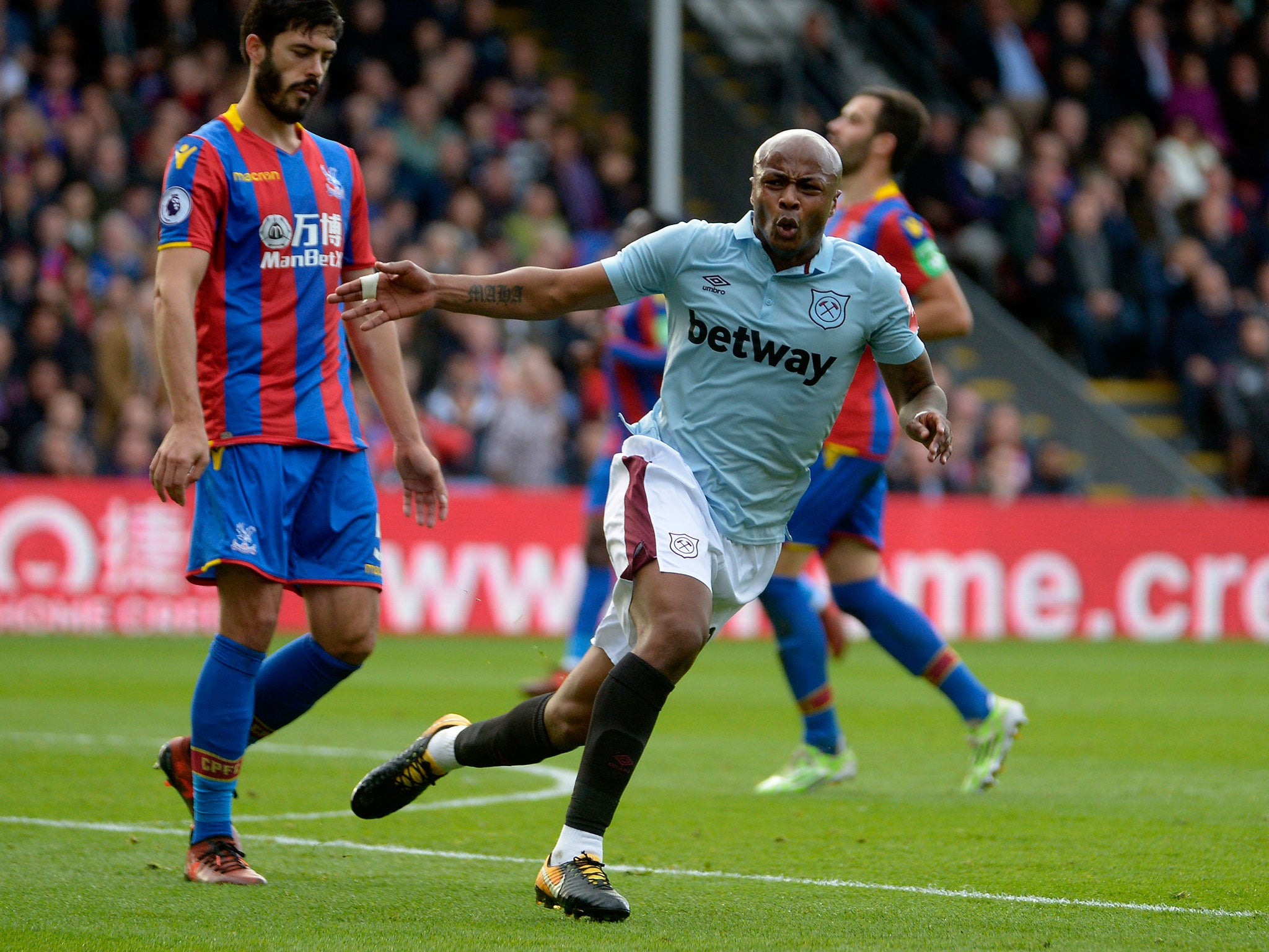 Ayew's fine strike put West Ham ahead by two goals