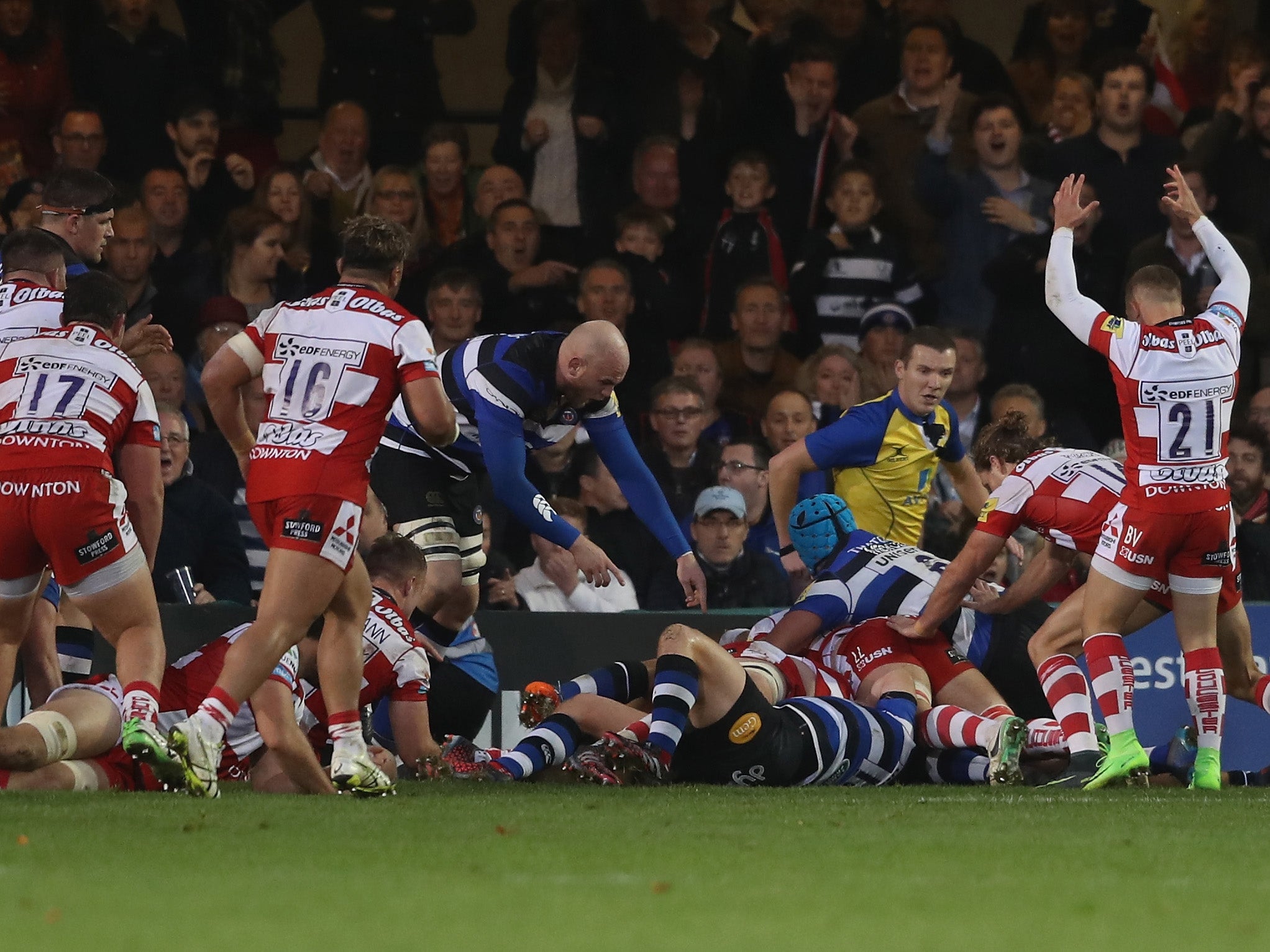 Ed Slater's try was confirmed by the TMO