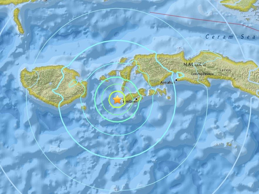 Ambon has populatrion of 355,000 people mostly living in concrete and unreinforced brick housing