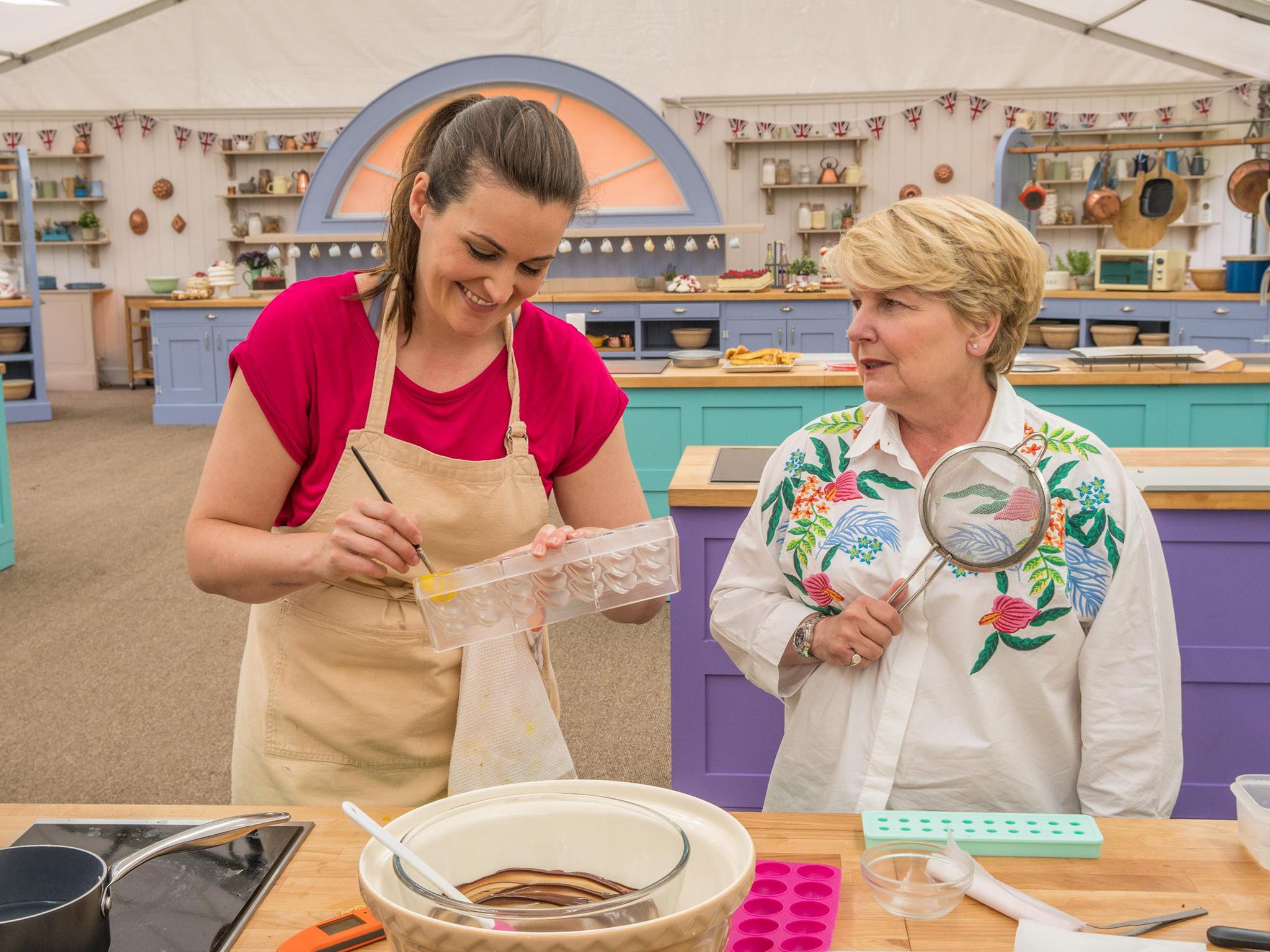 Sophie discussing her bake with Sandi (LOVE PRODUCTIONS )