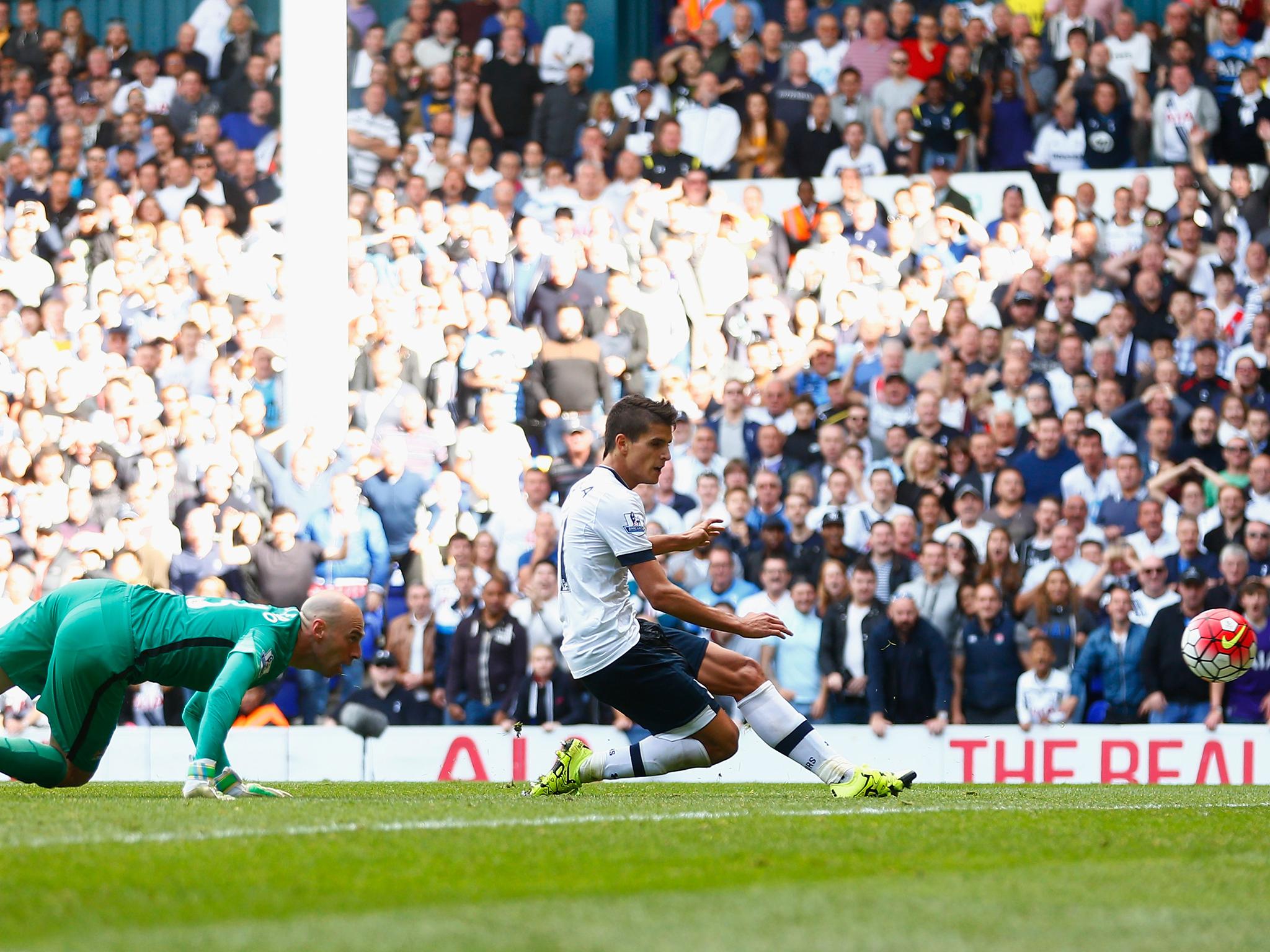 One of those game when Spurs turn it on and the opposition simply cannot live with them. Manuel Pellegrini’s Manchester City took a first half lead through Kevin de Bruyne but in the second half Spurs took them apart with the energy and power that characterises them at their very best. City, the strongest team on paper in the country, looked flat, tired and old.