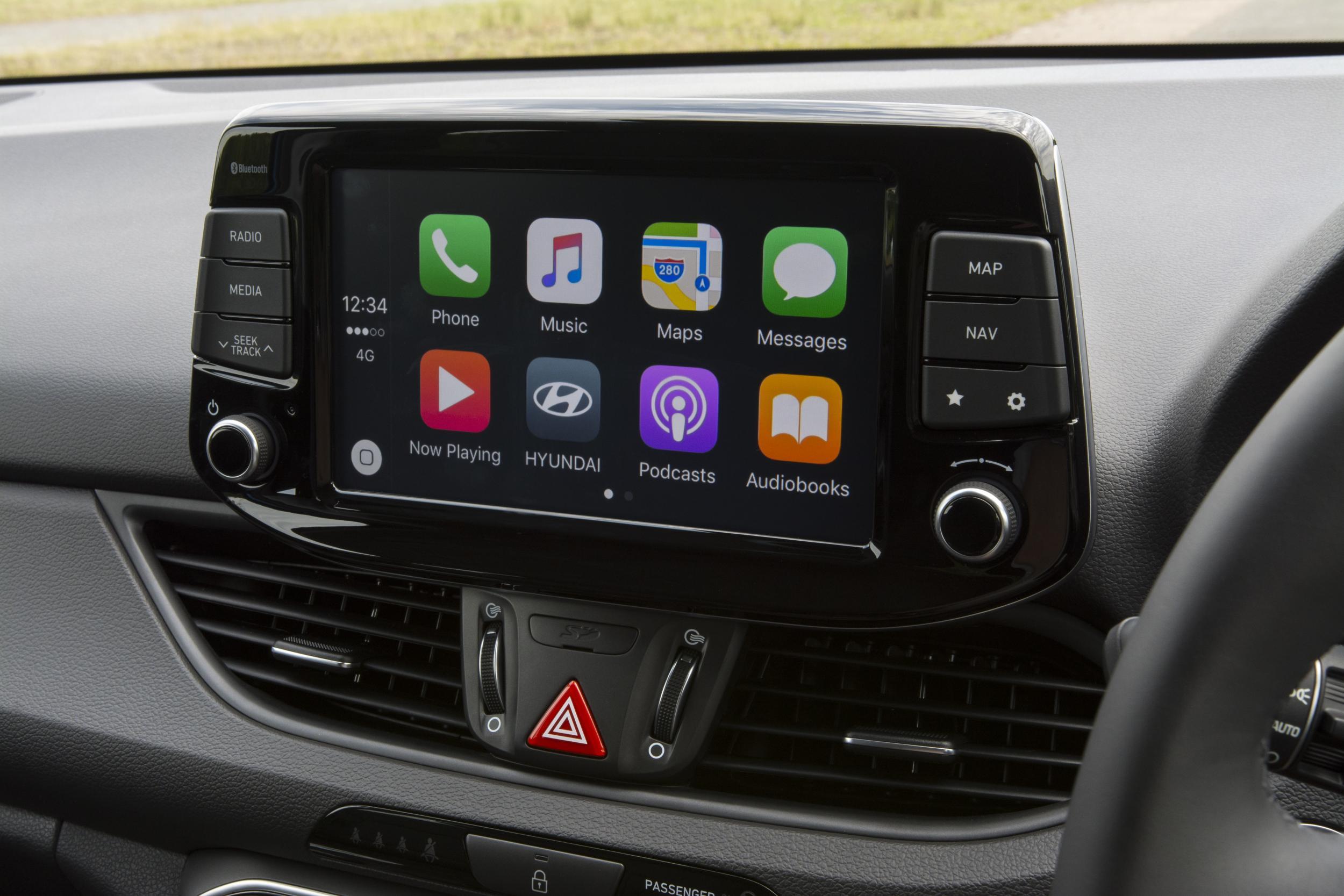 The centre screen is easy to use for entertainment and sat nav settings