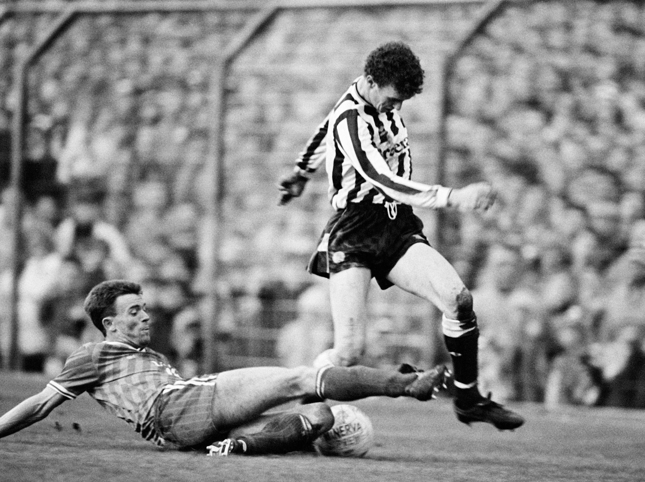 O'Neill playing for Newcastle in 1988