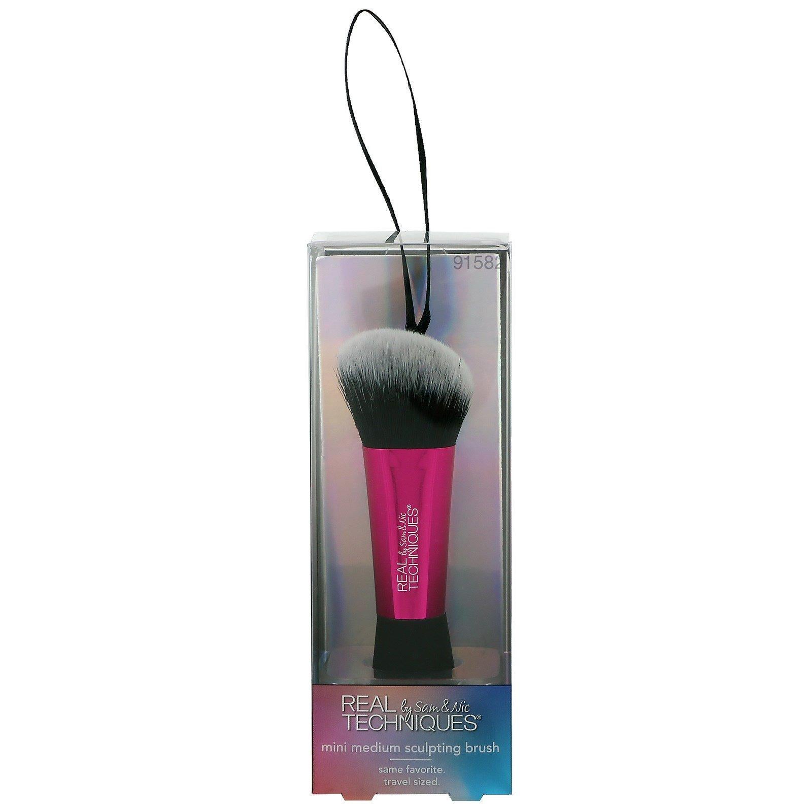 Mini Medium Sculpting Brush, £6, Boots