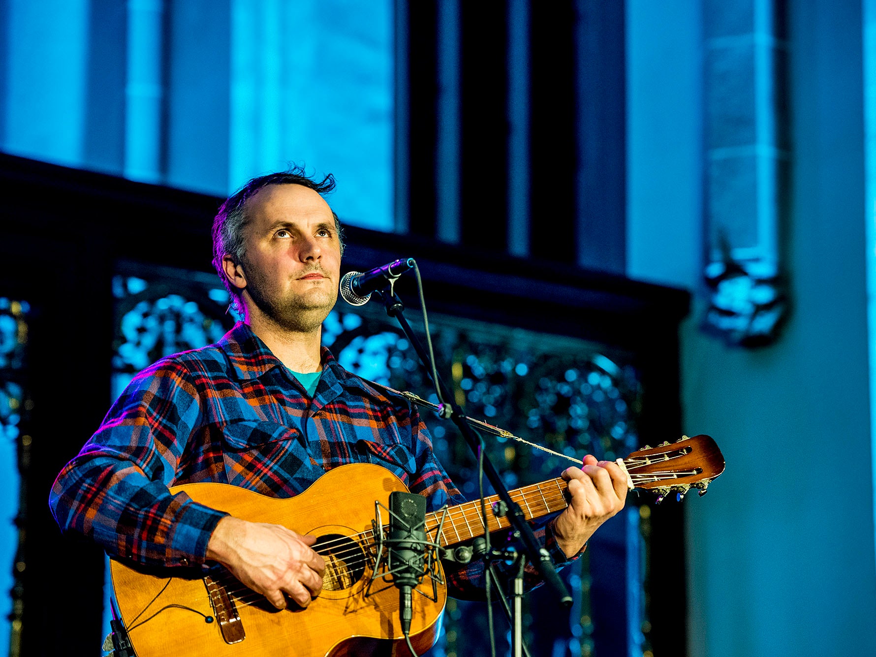 Mount Eerie sings to an audience captured by his truly sad, human story