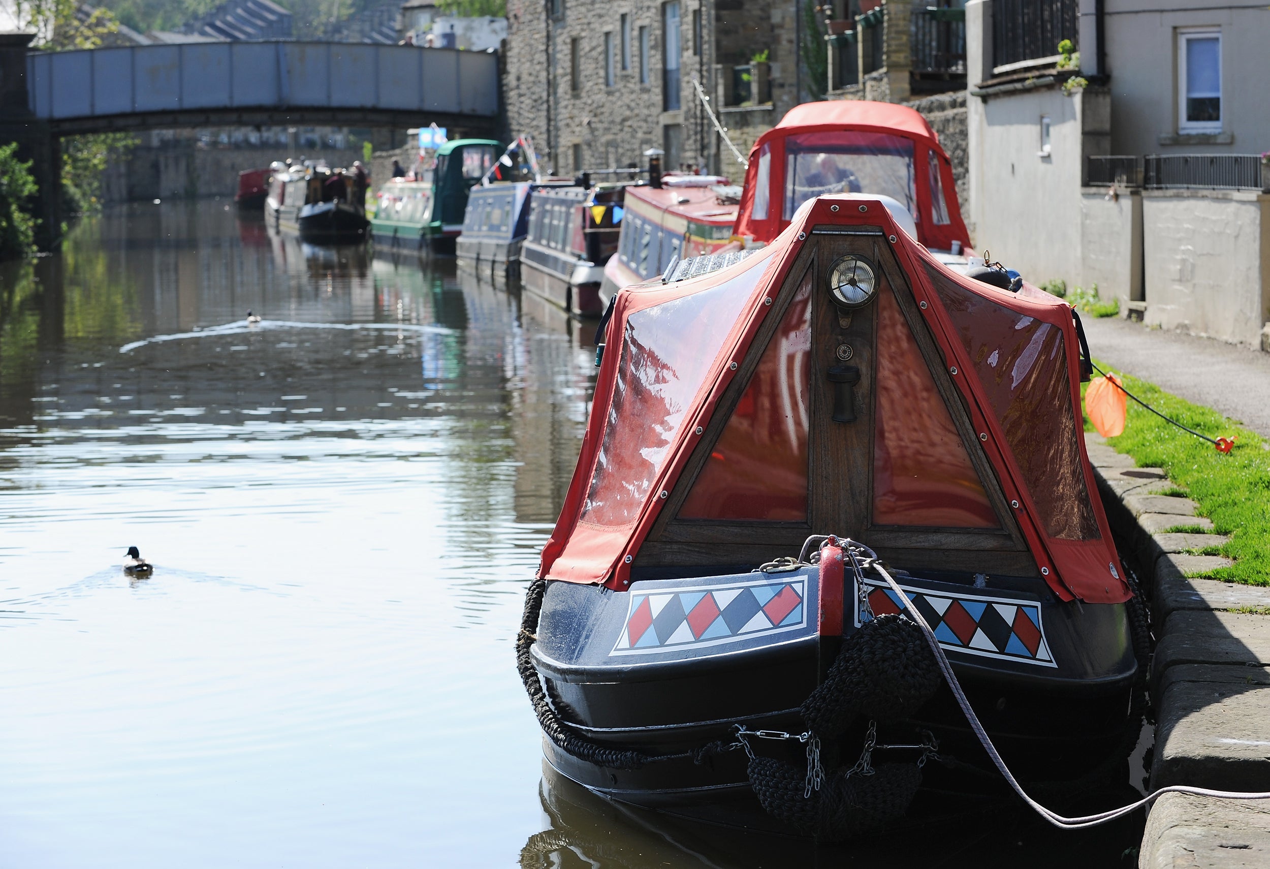 The market town, home to picturesque canals and the Waterway Festival, is known as the ‘Gateway to the Dales’