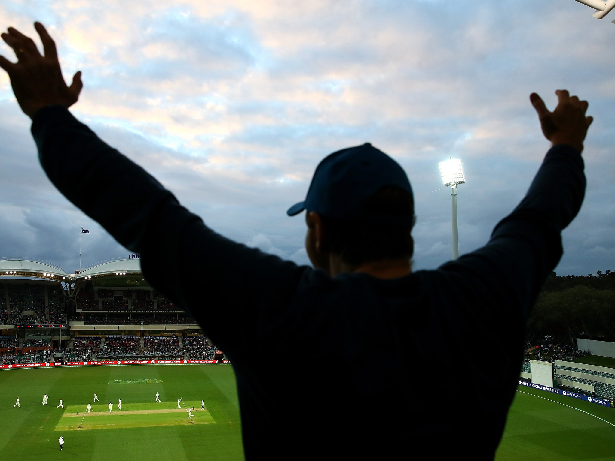 Will Root regret asking Australia to bat?