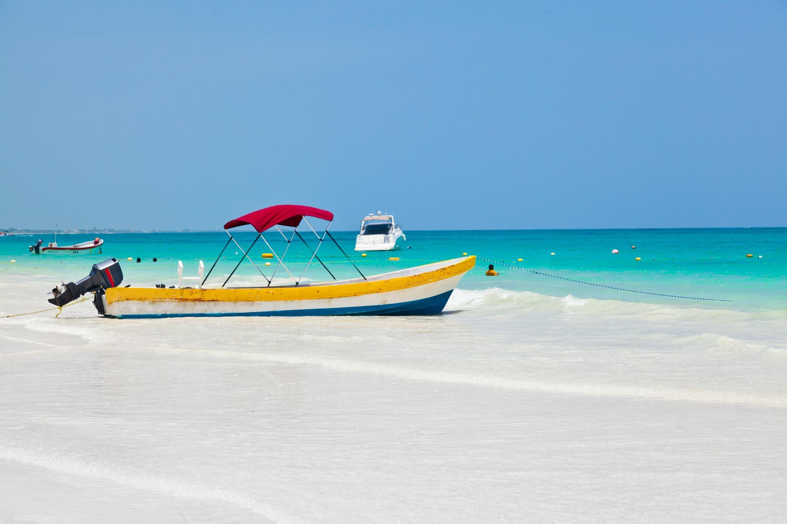 The resort is right next to preserved Mayan ruins Shutterstock/VICTOR TORRES