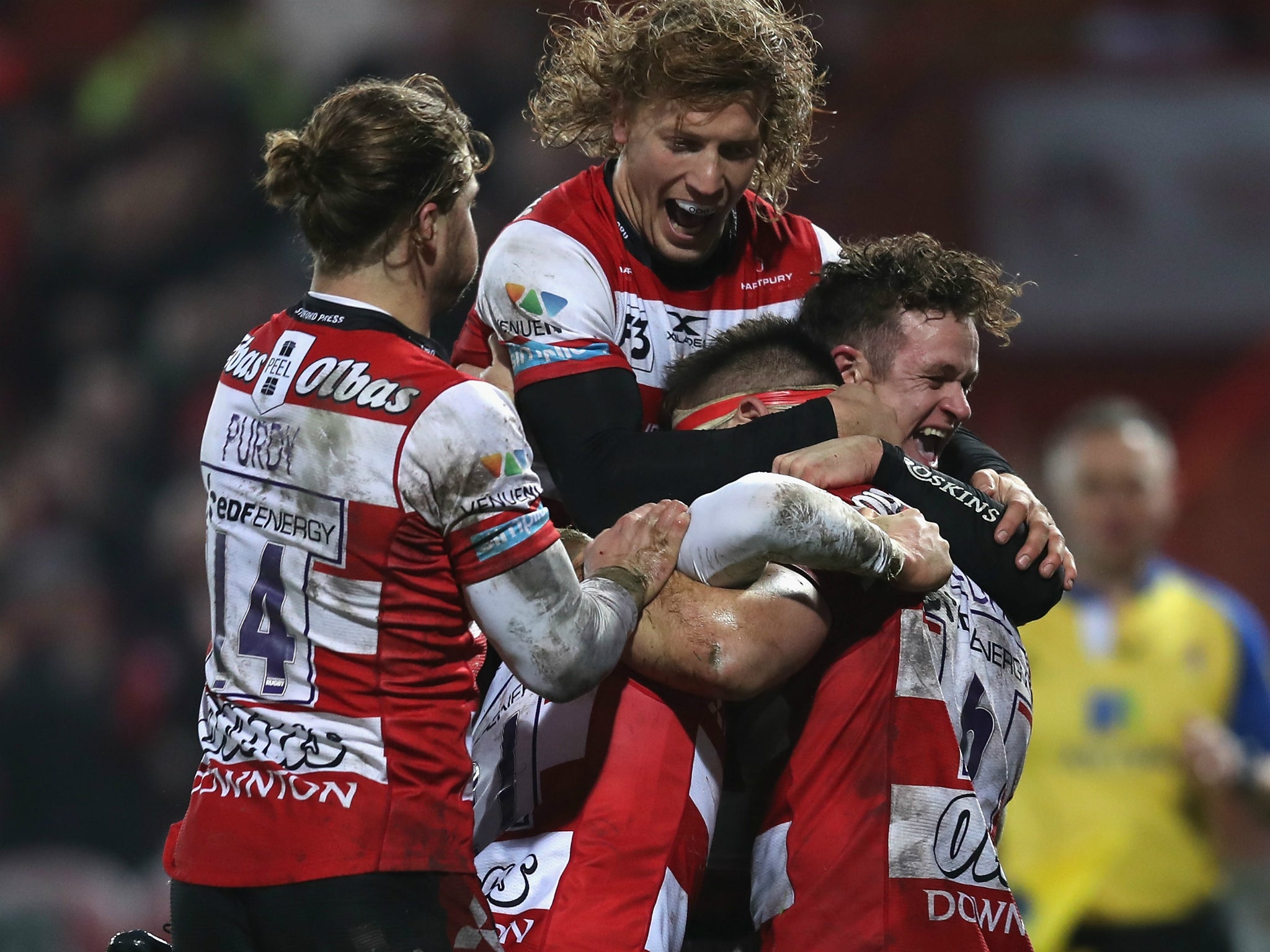 Gloucester celebrate after Josh Polledri's try against London Irish