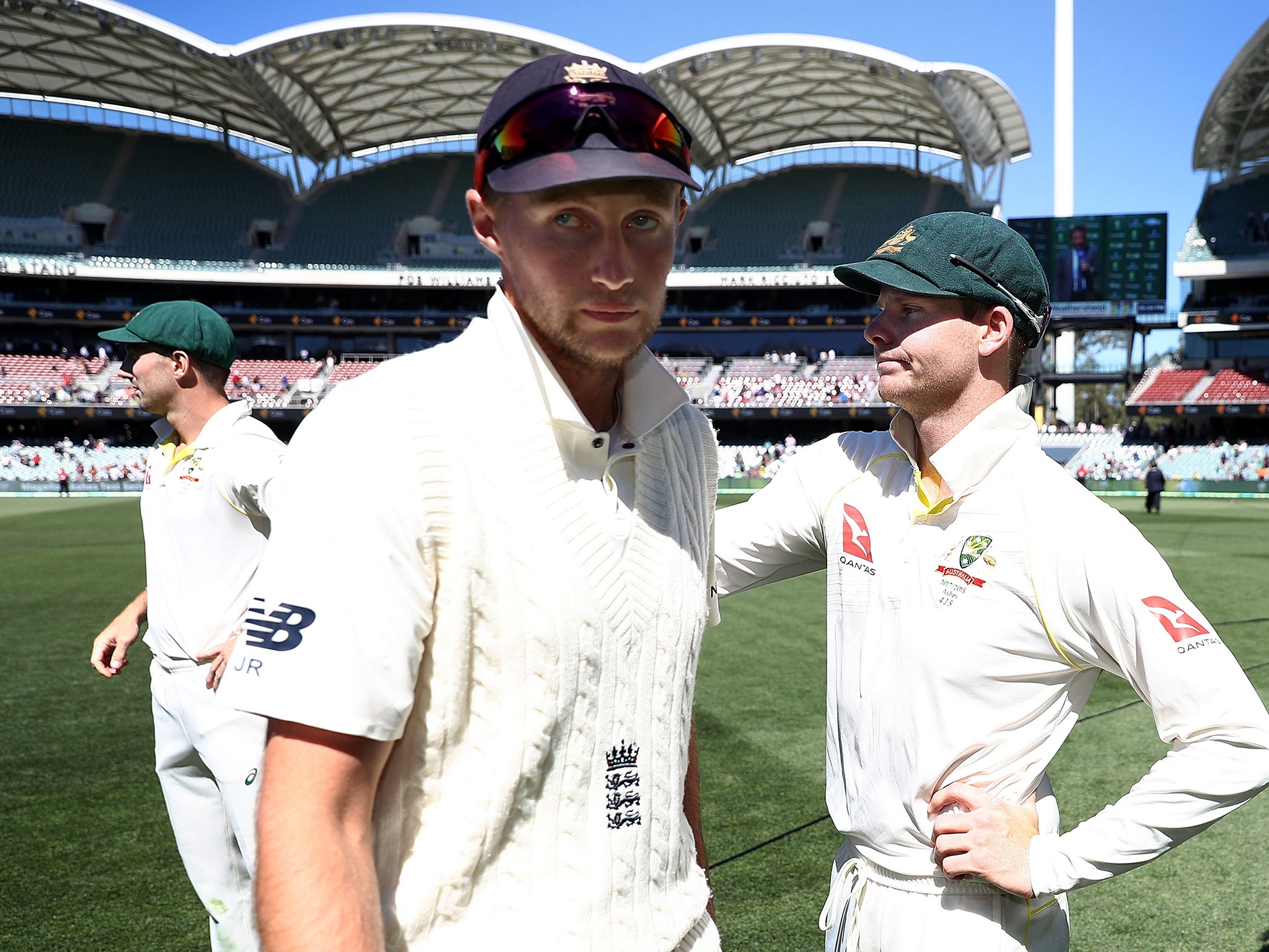 Joe Root congratulates Steve Smith after Australia won the second Ashes Test in Adelaide