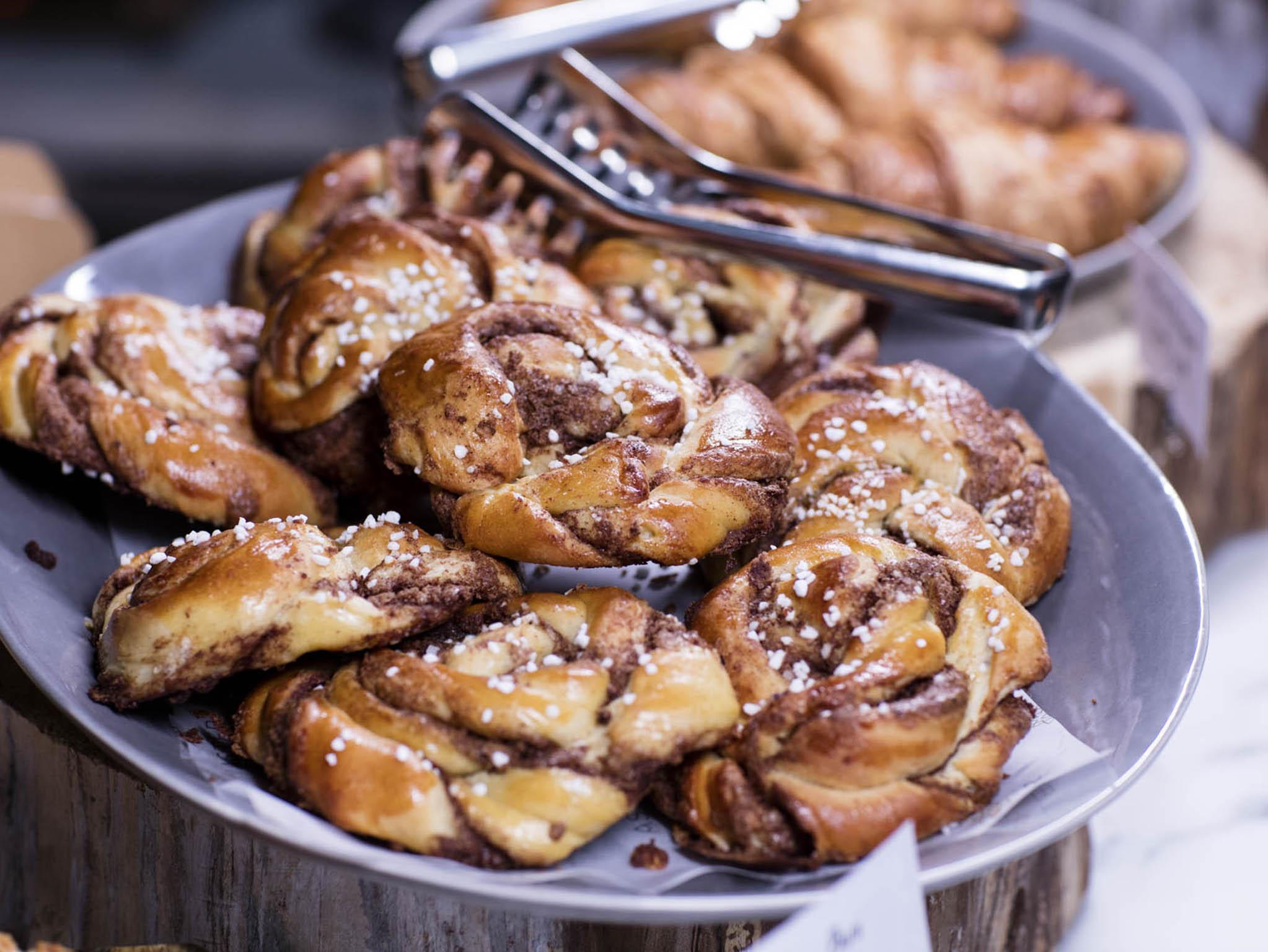 Simply irresistible cinnamon buns