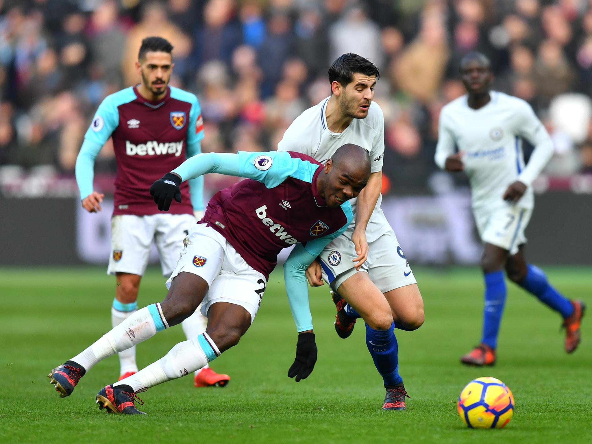 Ogbonna tussles for possession with Morata