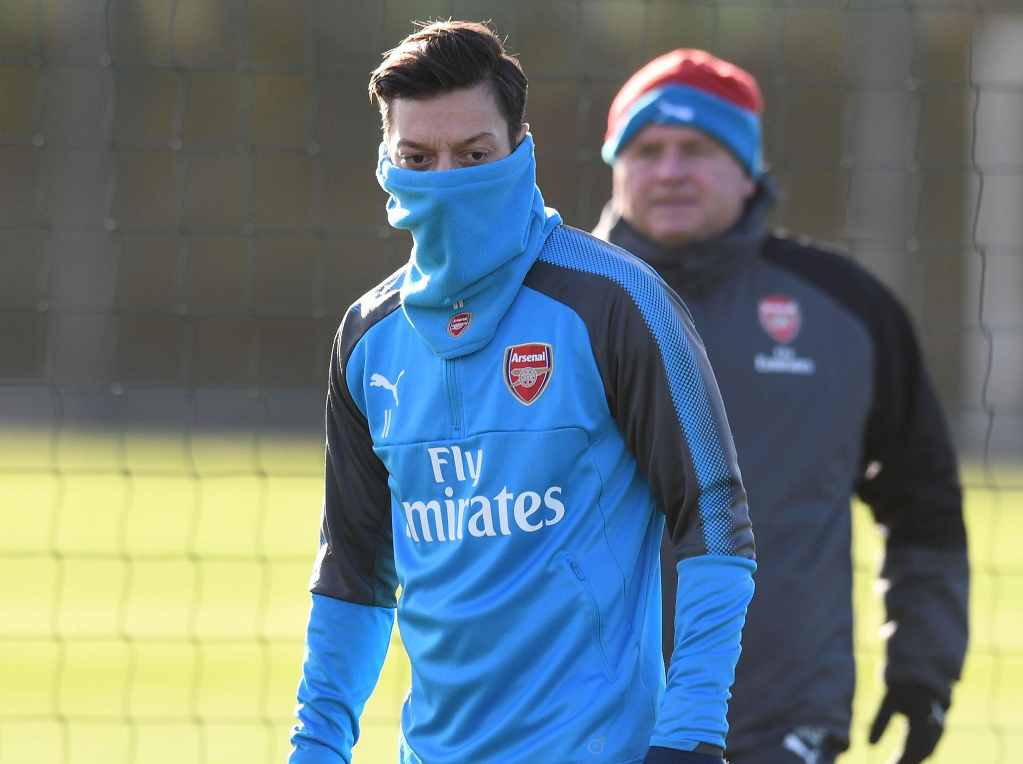 Arsenal are desperate to keep Mesut Ozil at the club